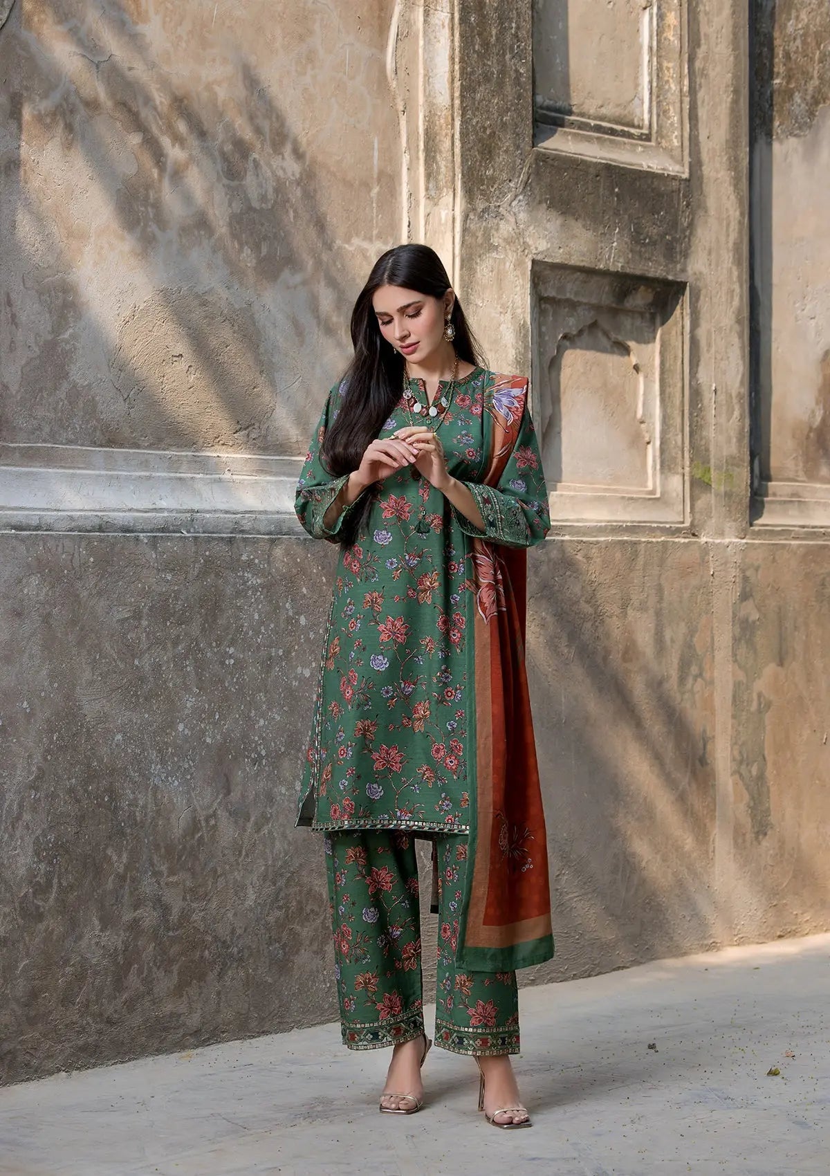 EMBROIDERED KHADDAR BT6513-GRN Bin Tayyab
