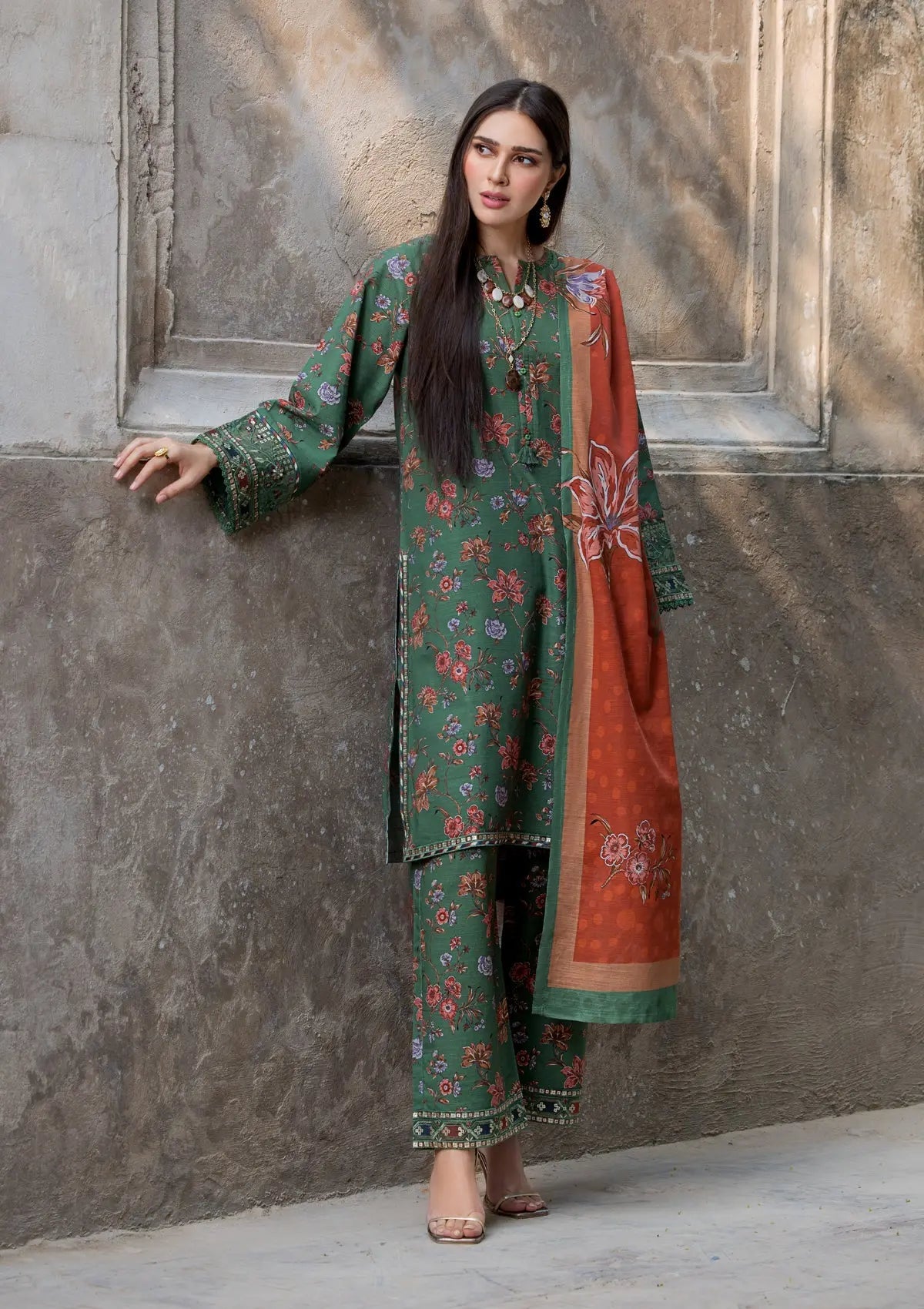 EMBROIDERED KHADDAR BT6513-GRN Bin Tayyab