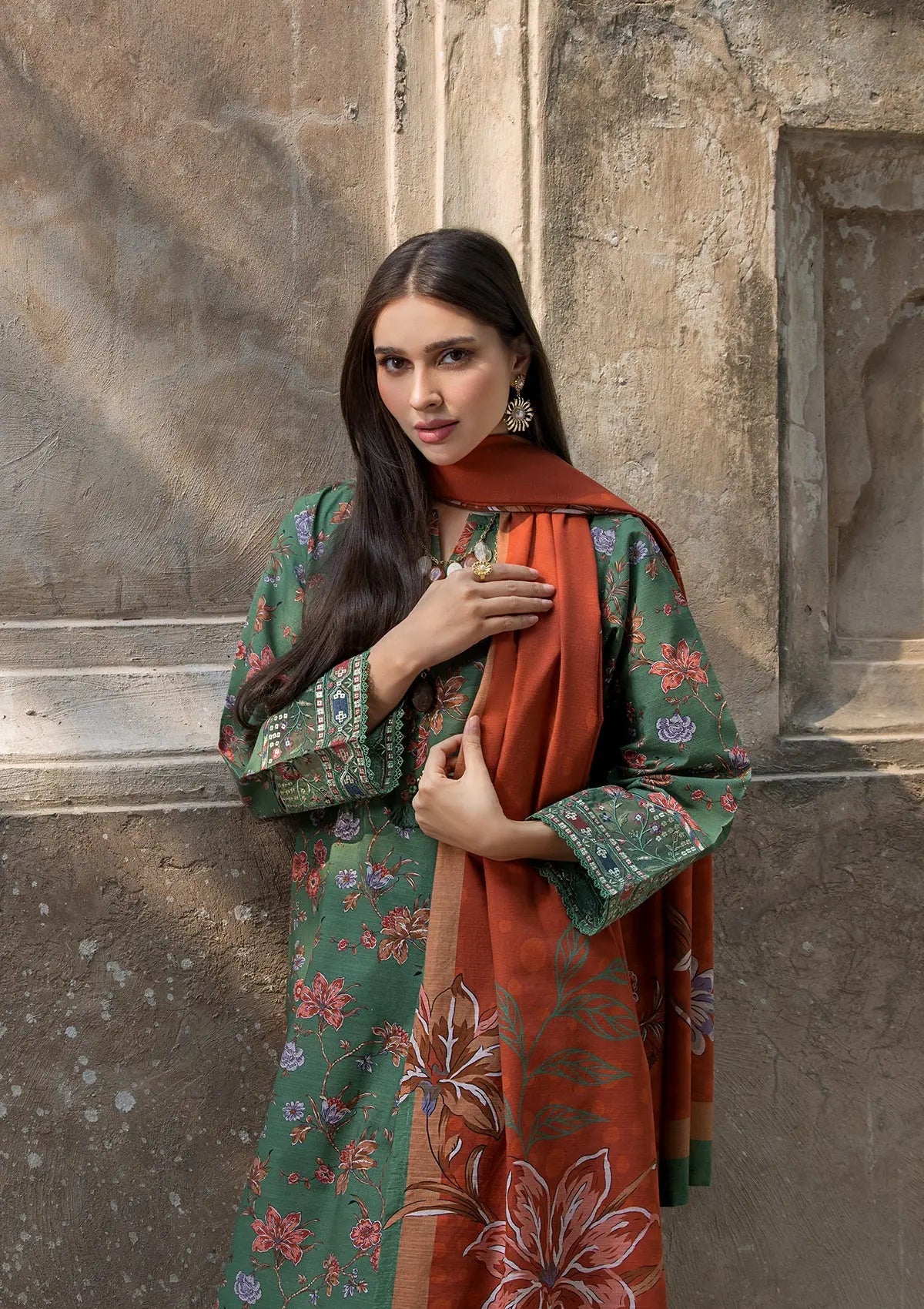 EMBROIDERED KHADDAR BT6513-GRN Bin Tayyab