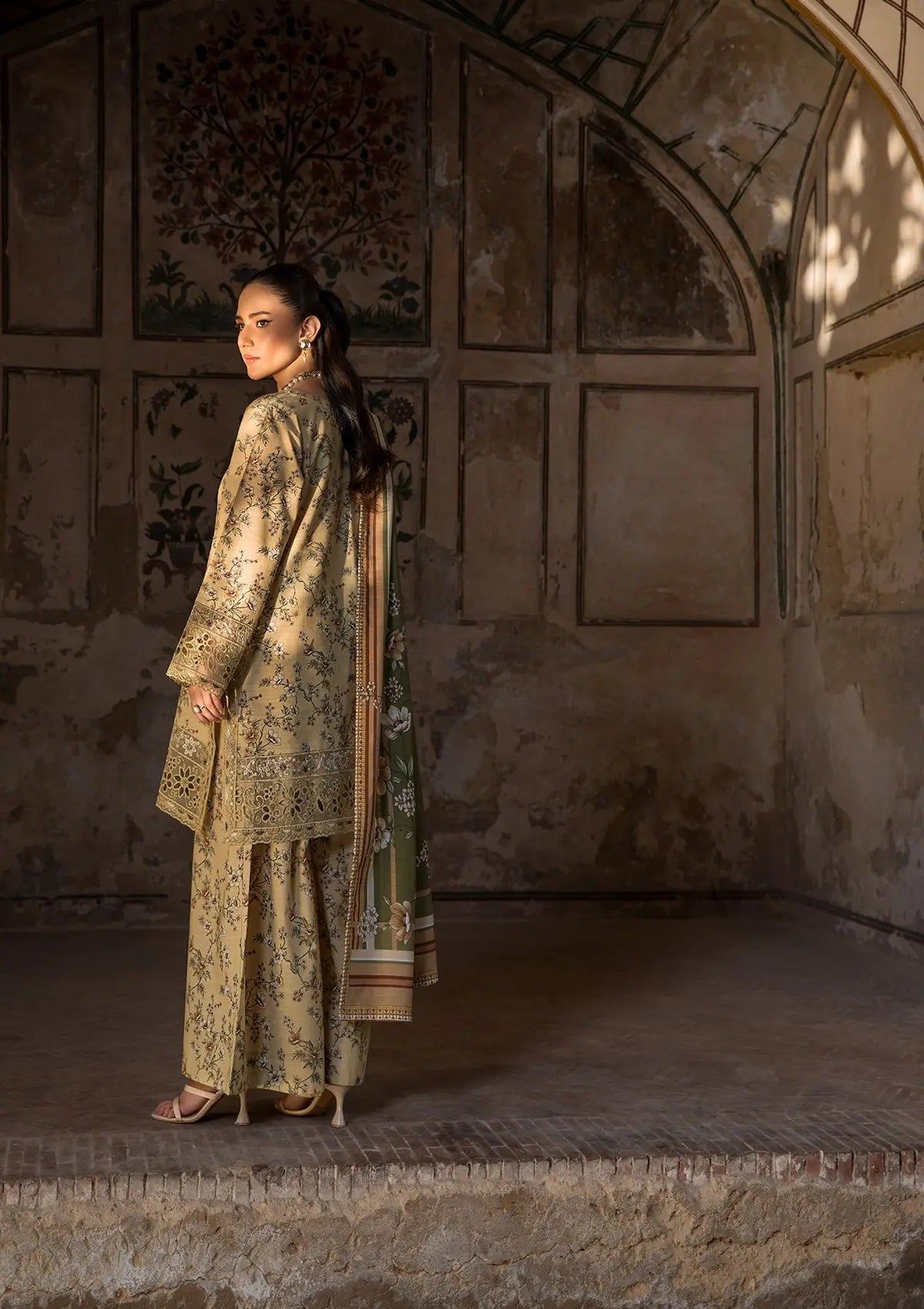 EMBROIDERED KHADDAR BT6513-LLM Bin Tayyab