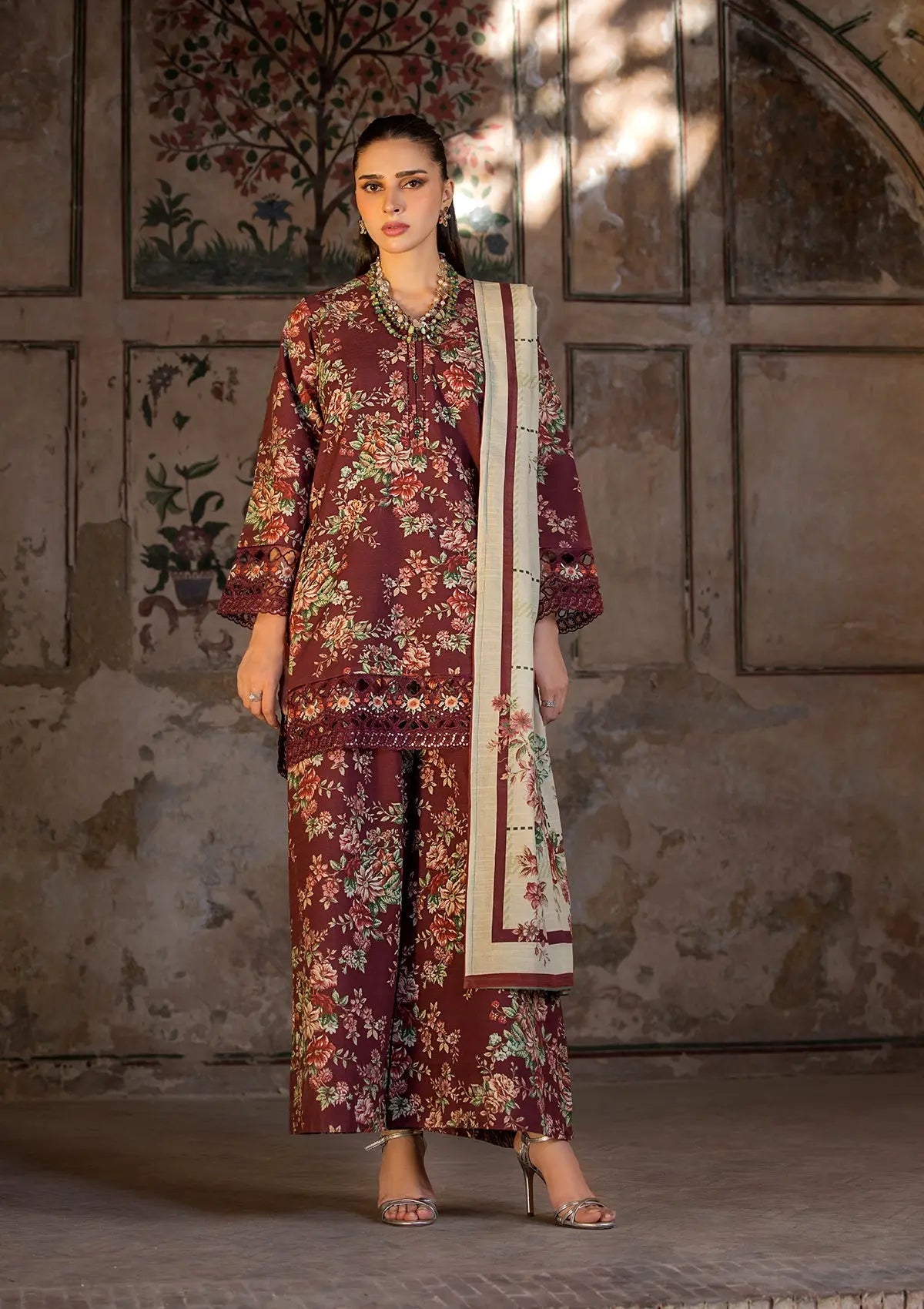 EMBROIDERED KHADDAR BT6513-MRN Bin Tayyab