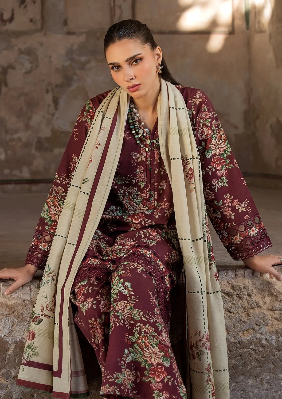 EMBROIDERED KHADDAR BT6513-MRN Bin Tayyab