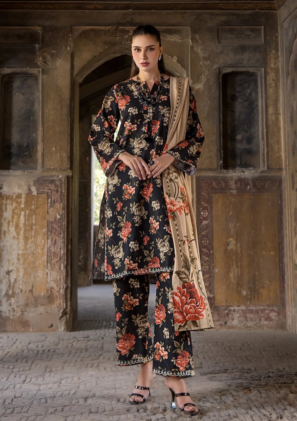 EMBROIDERED KHADDAR BT6512-BRD Bin Tayyab
