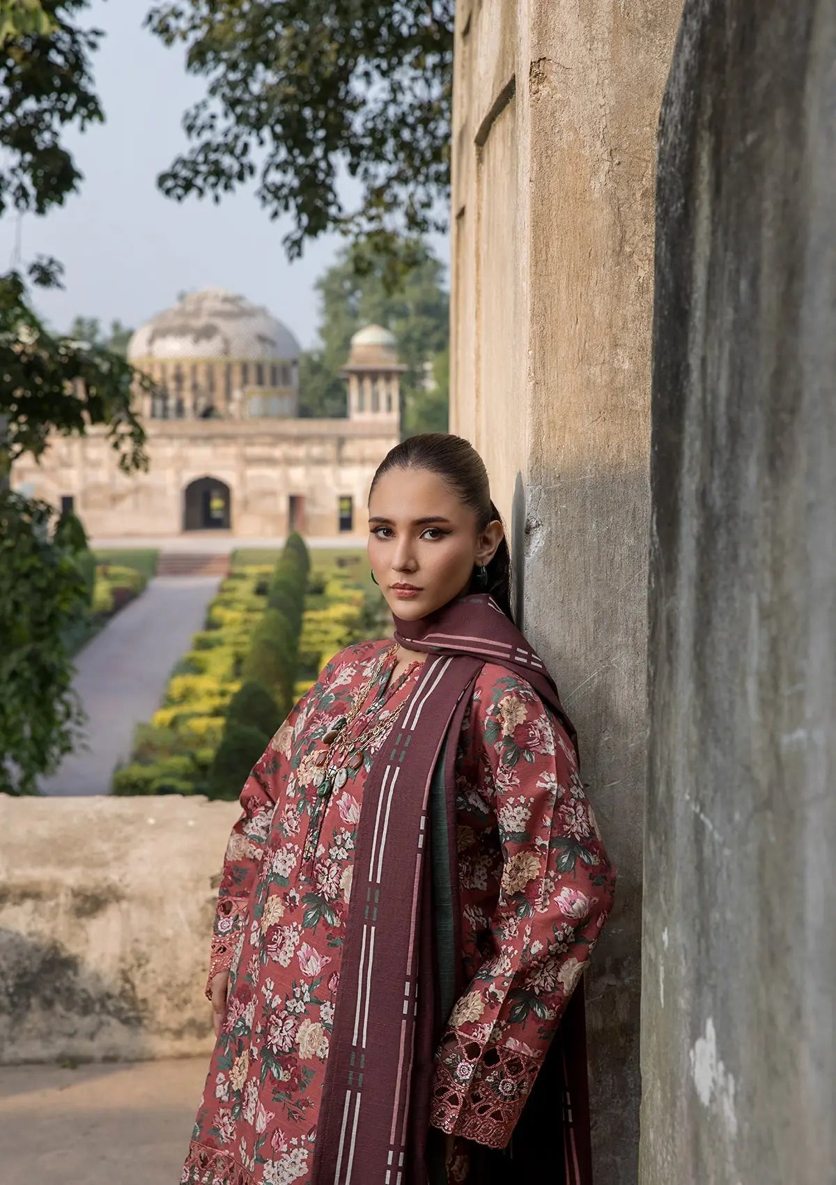 EMBROIDERED KHADDAR BT6513-RST Bin Tayyab