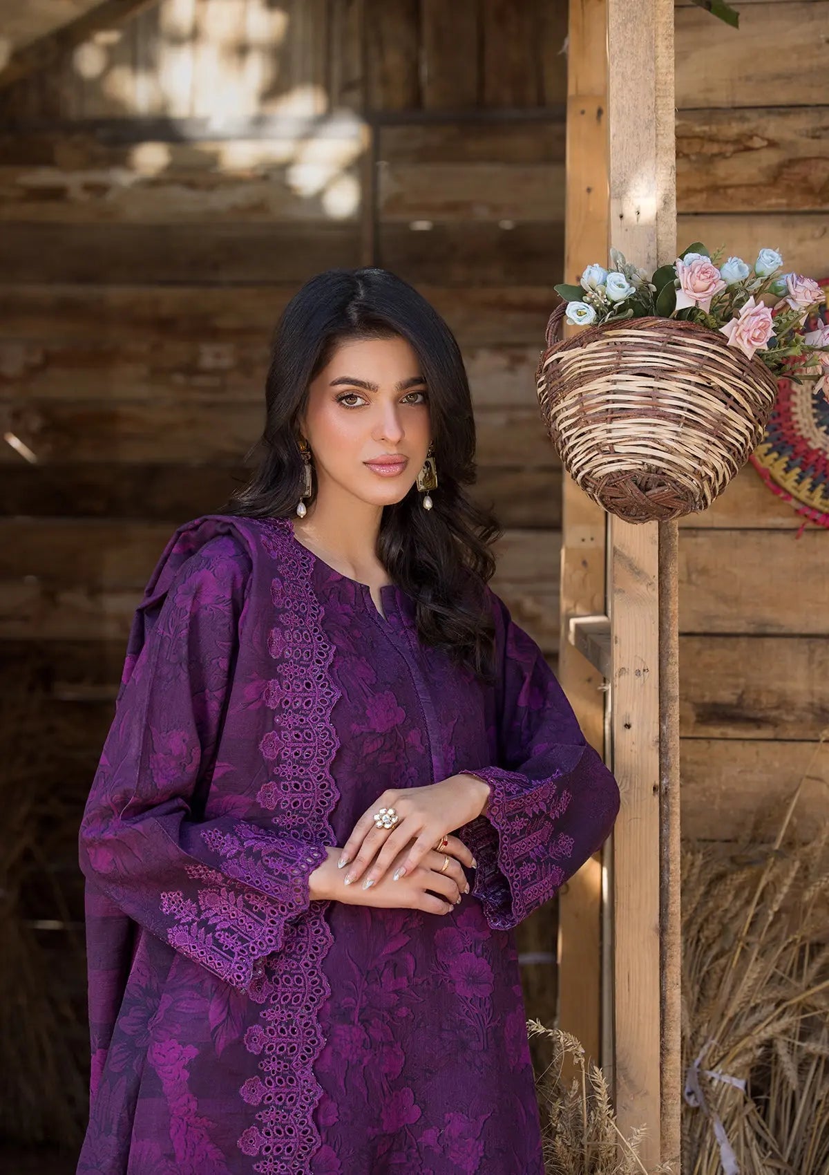 EMBROIDERED KHADDAR BT110-PPR Bin Tayyab