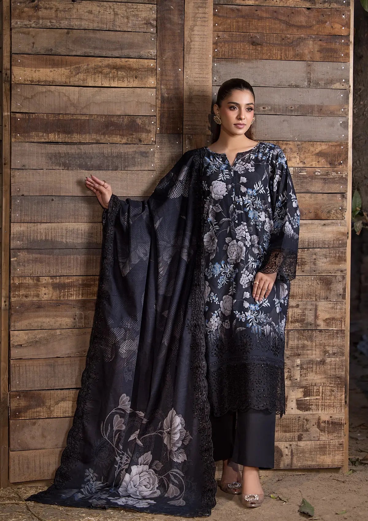 Khaddar (BT126) 3-Piece Stitch Suit Bin Tayyab