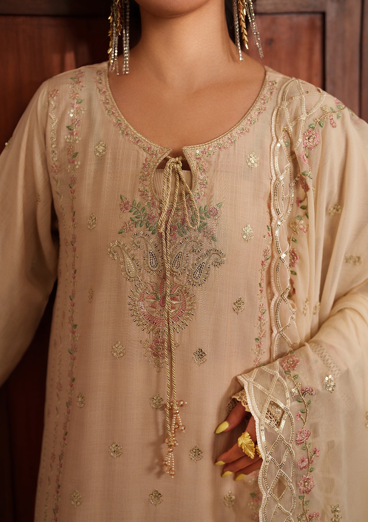 Embroidered Lawn BT6573-SKN Bin Tayyab