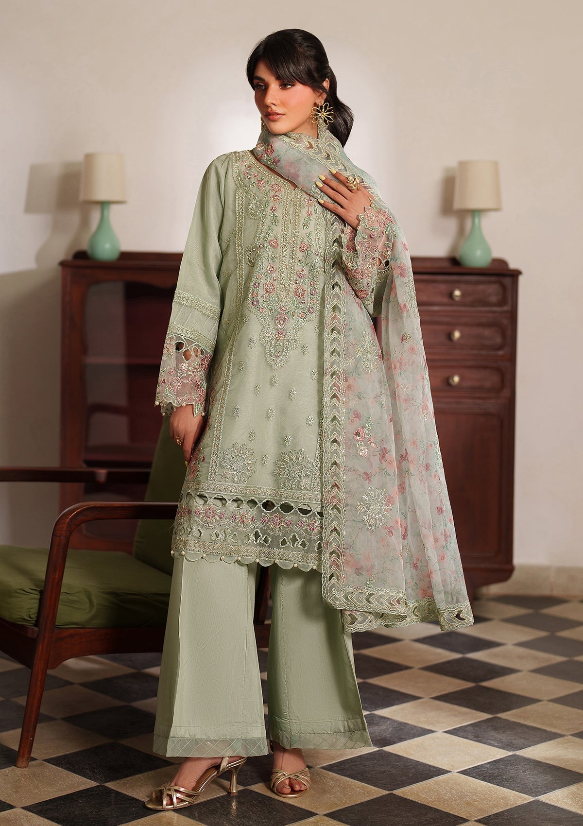 Embroidered Organza BT6558-MNT Bin Tayyab