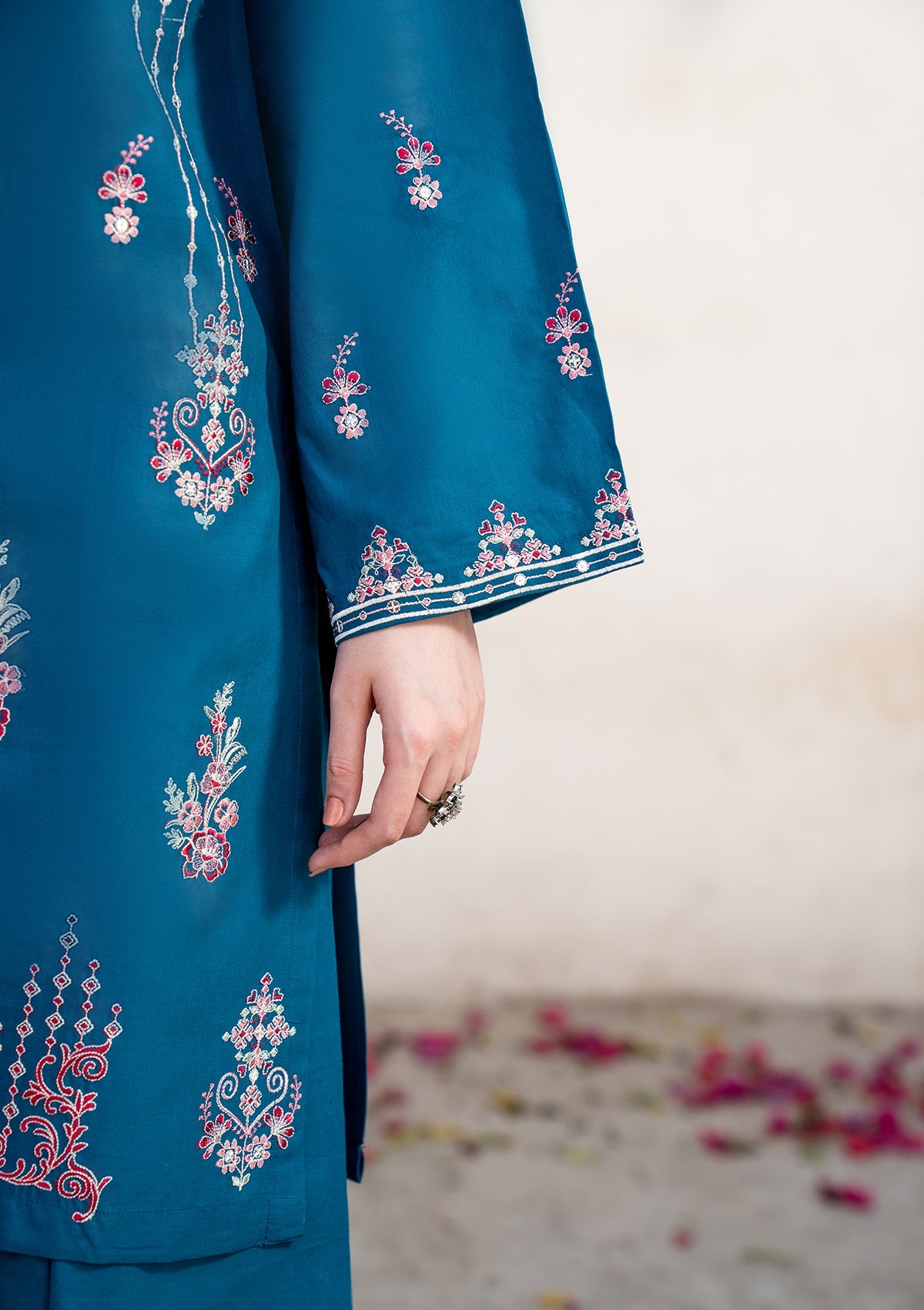 EMBROIDERED COTTON BT006831-BLU