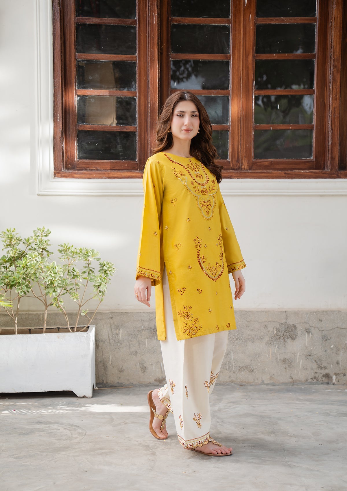 EMBROIDERED COTTON BT006749-YLW