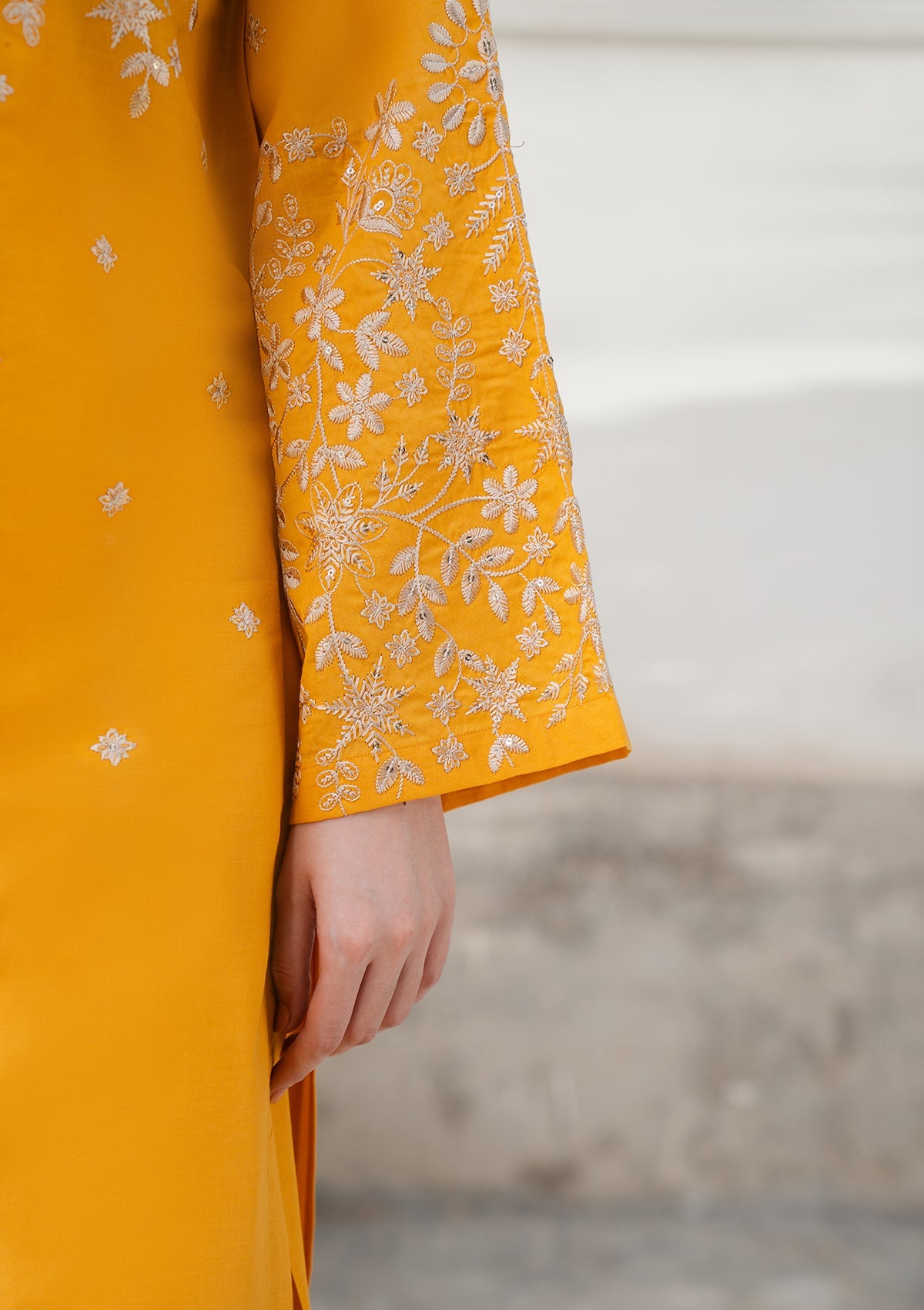 EMBROIDERED COTTON BT006831-MRD