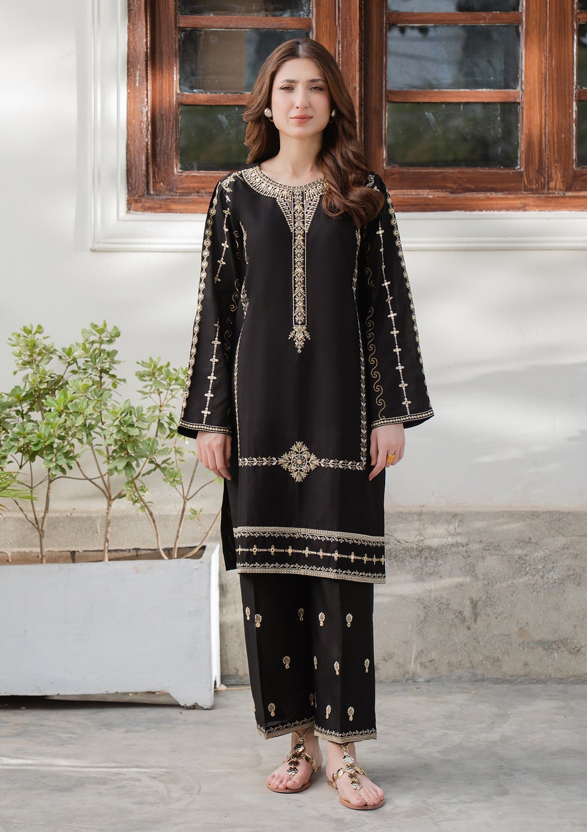 EMBROIDERED COTTON BT006832-BLK