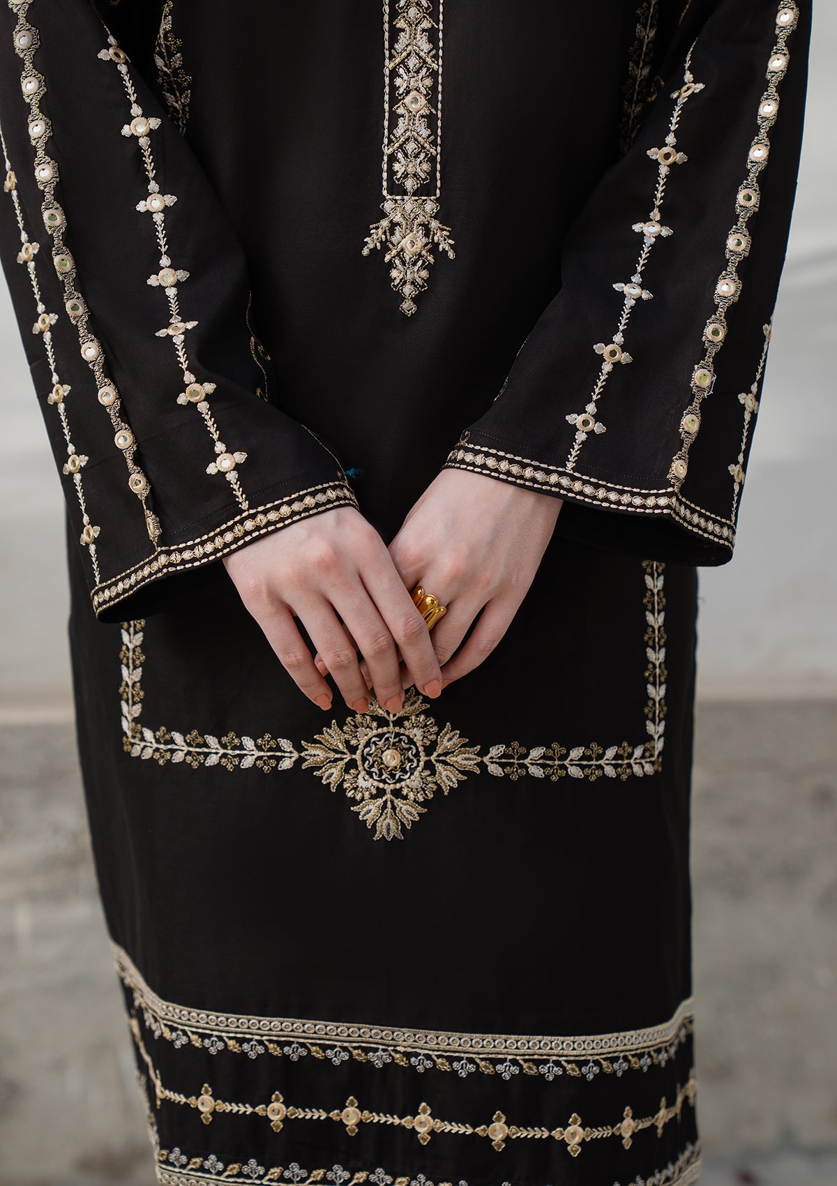 EMBROIDERED COTTON BT006832-BLK