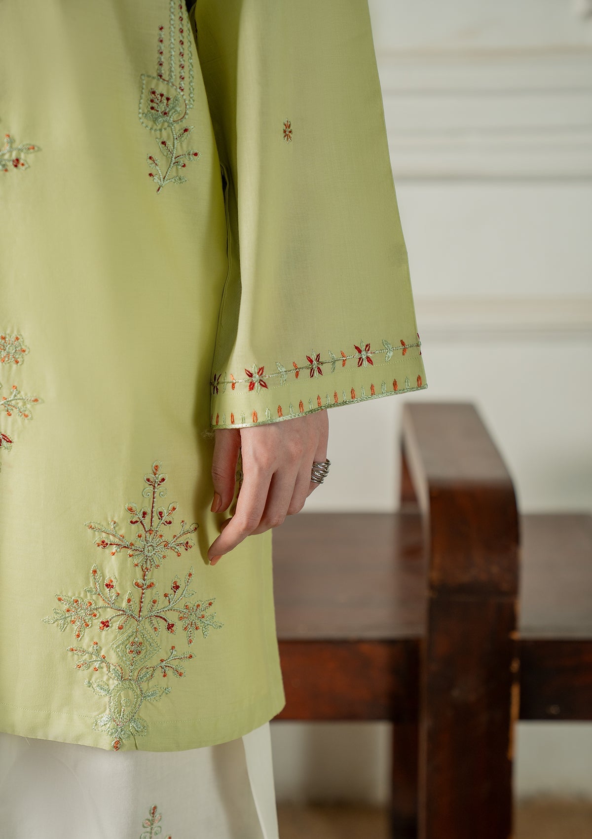 EMBROIDERED COTTON BT006749-PST