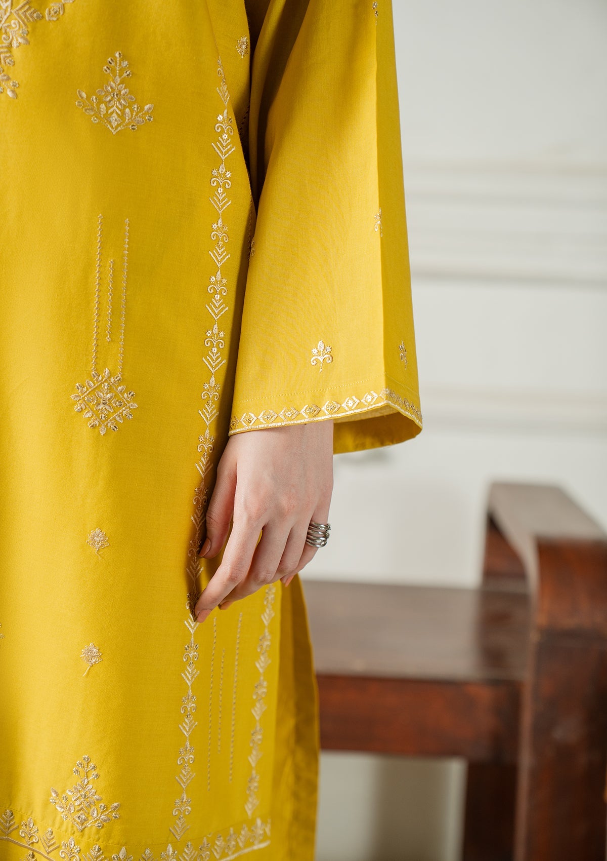 EMBROIDERED COTTON BT006832-YLW