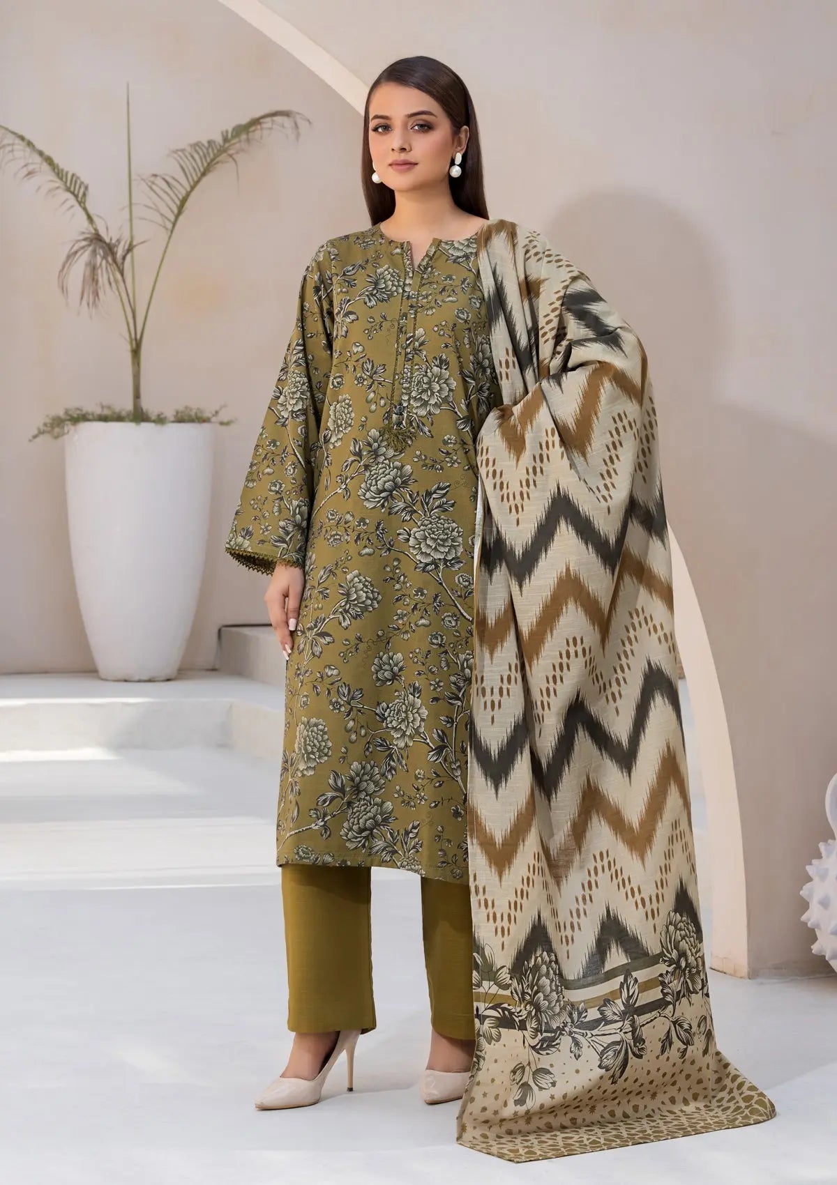 PRINTED KHADDAR BT6526-OLV Bin Tayyab