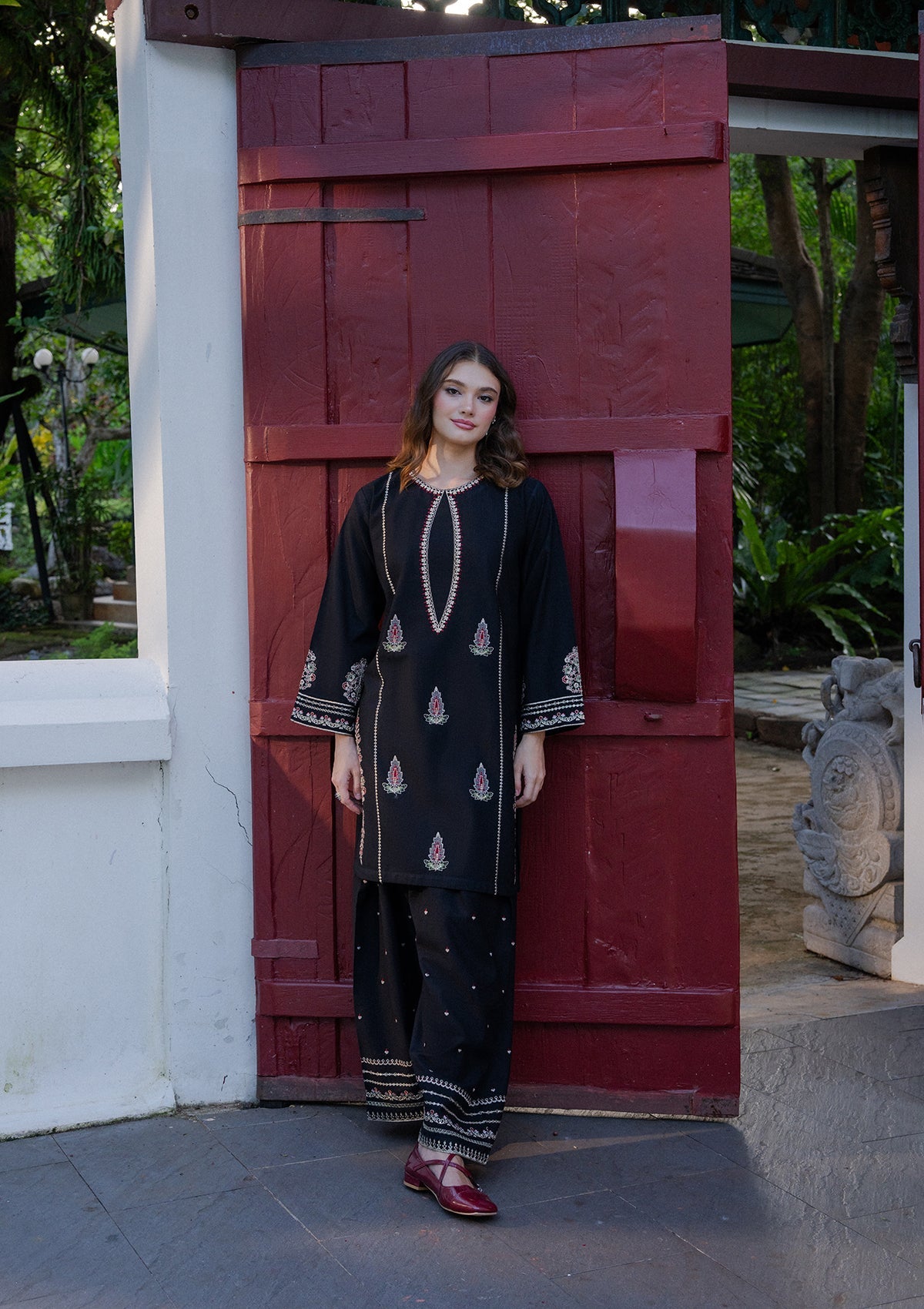Embroidered Khaddar BT006931-BLK