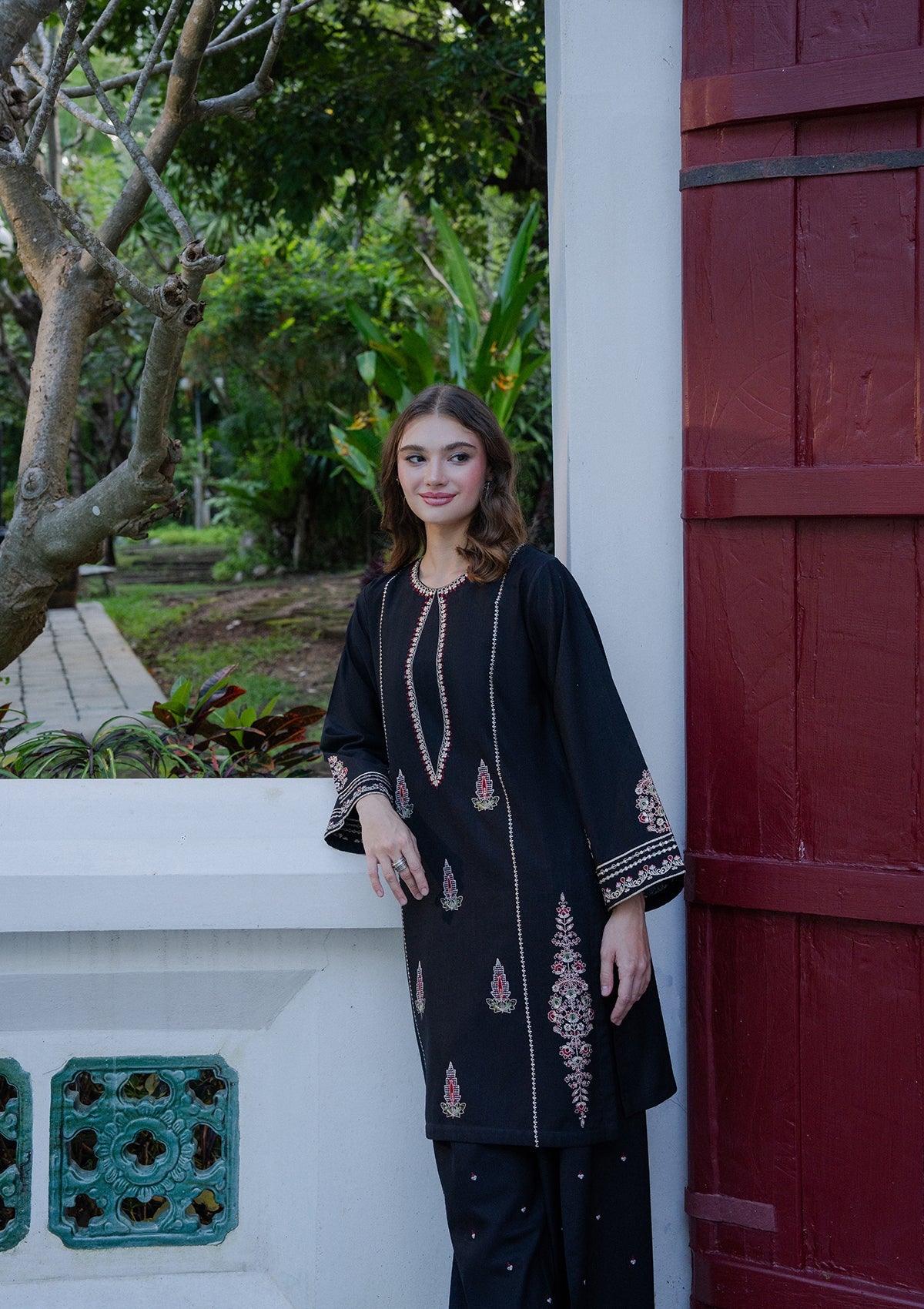 Embroidered Khaddar BT006931-BLK