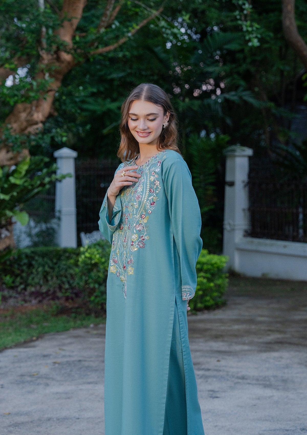 Embroidered Khaddar BT006930-FRO