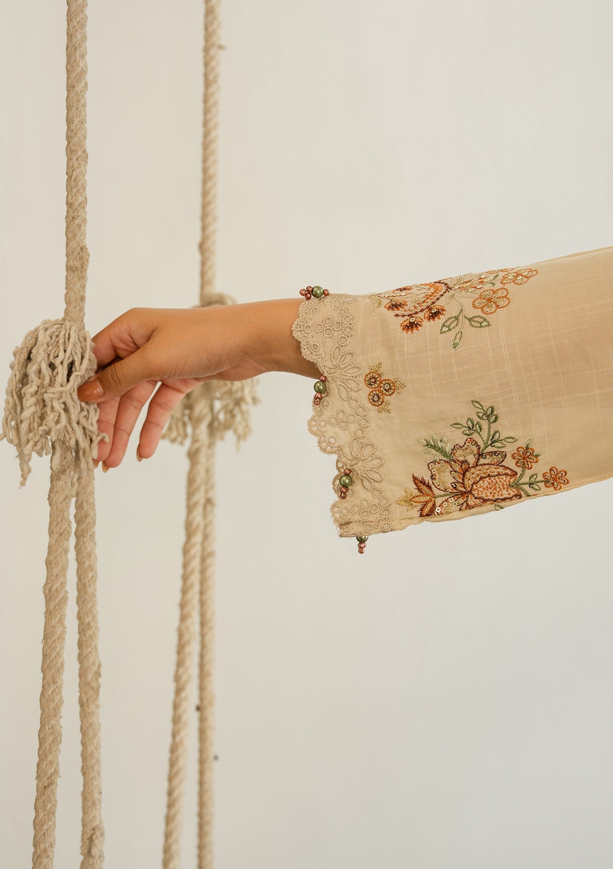 EMBROIDERED Lawn BT006886-SKN