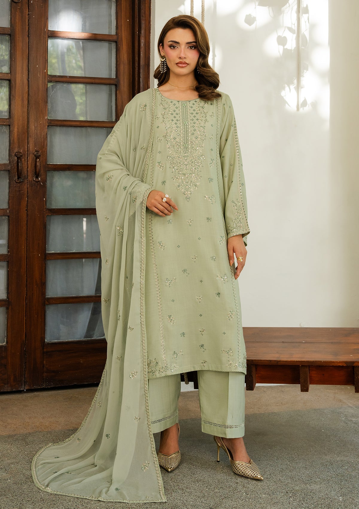 LUXURY Embroidered LAWN BT006604-PST