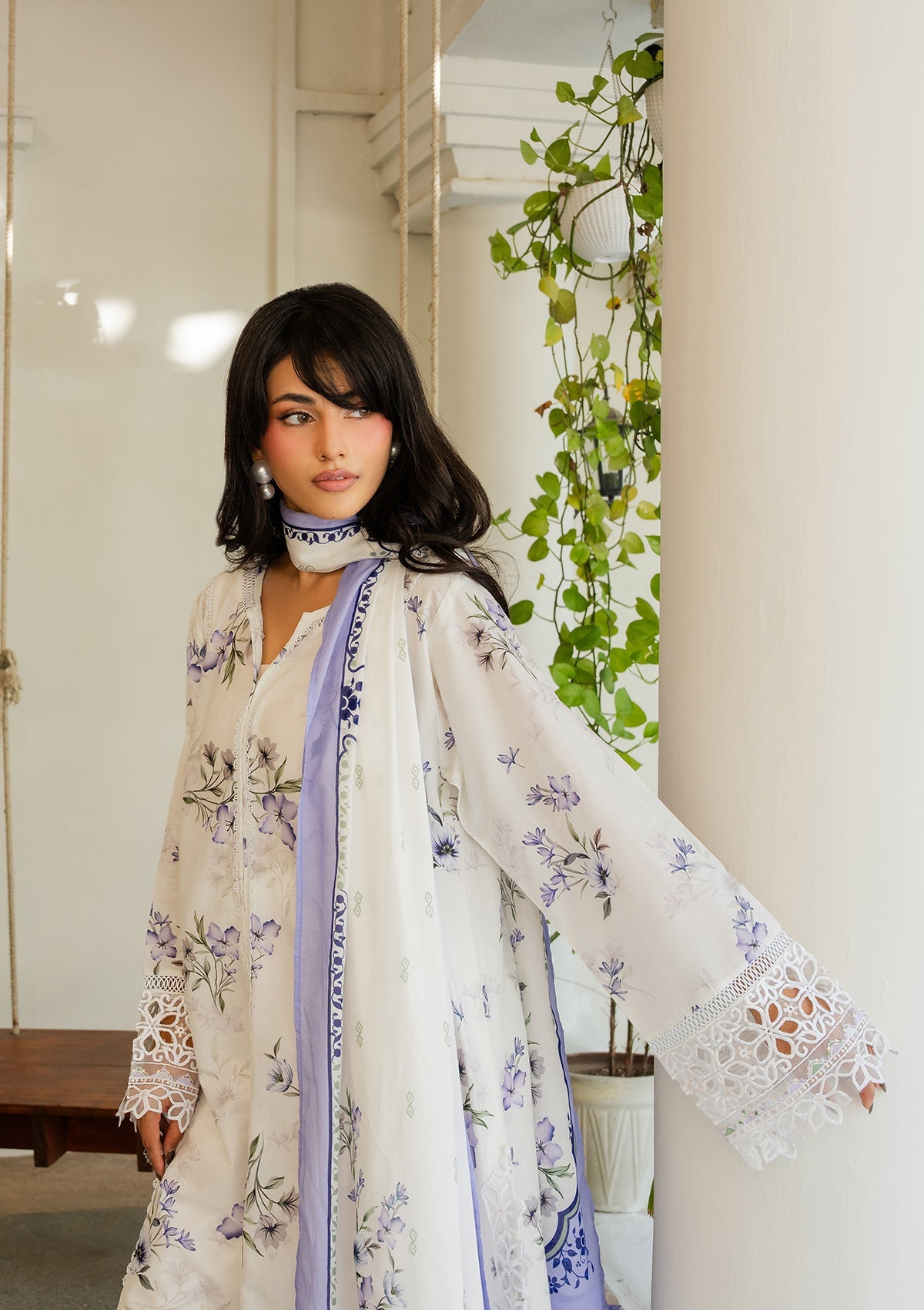 PRINTED EMBROIDERED Lawn BT006887-OWH