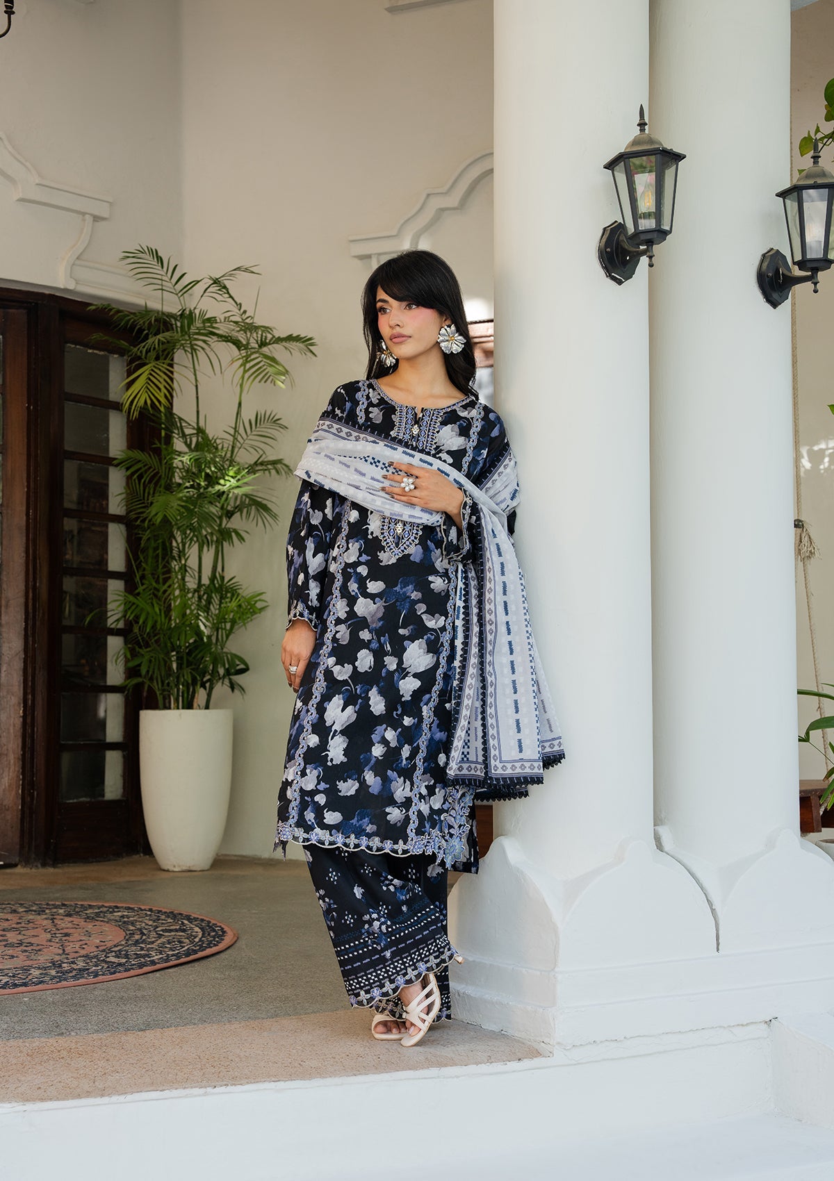 PRINTED EMBROIDERED Lawn BT006892-BBU