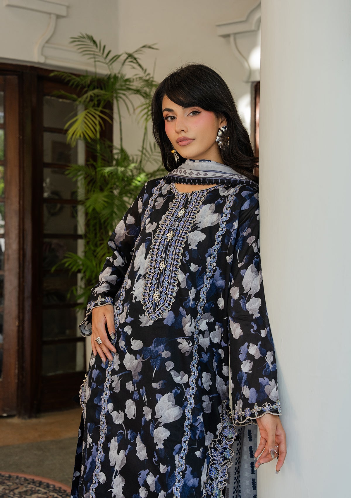 PRINTED EMBROIDERED Lawn BT006892-BBU