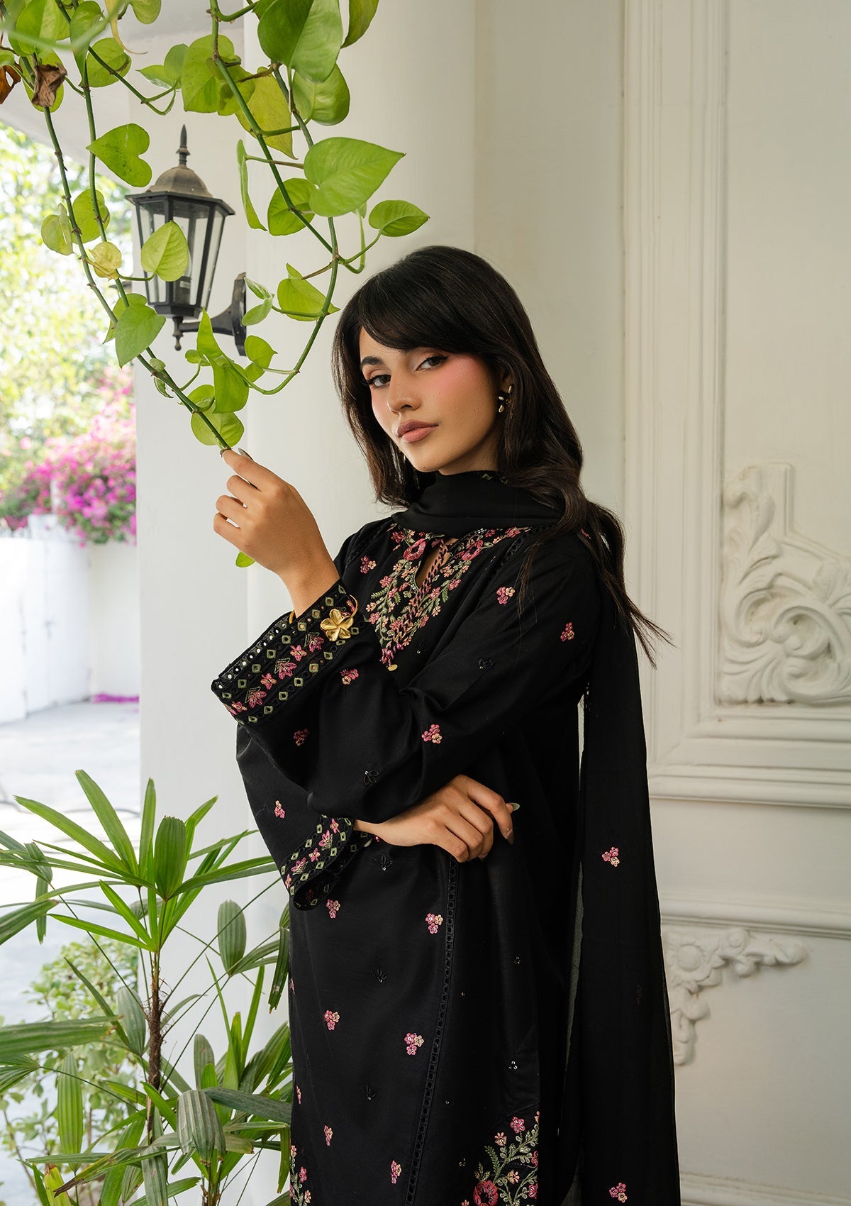 EMBROIDERED Lawn BT006886-BLK