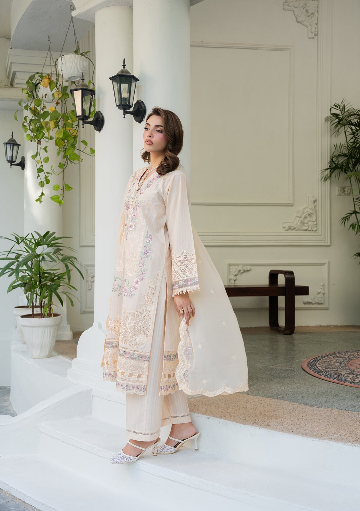 EMBROIDERED Lawn BT006880-SKN