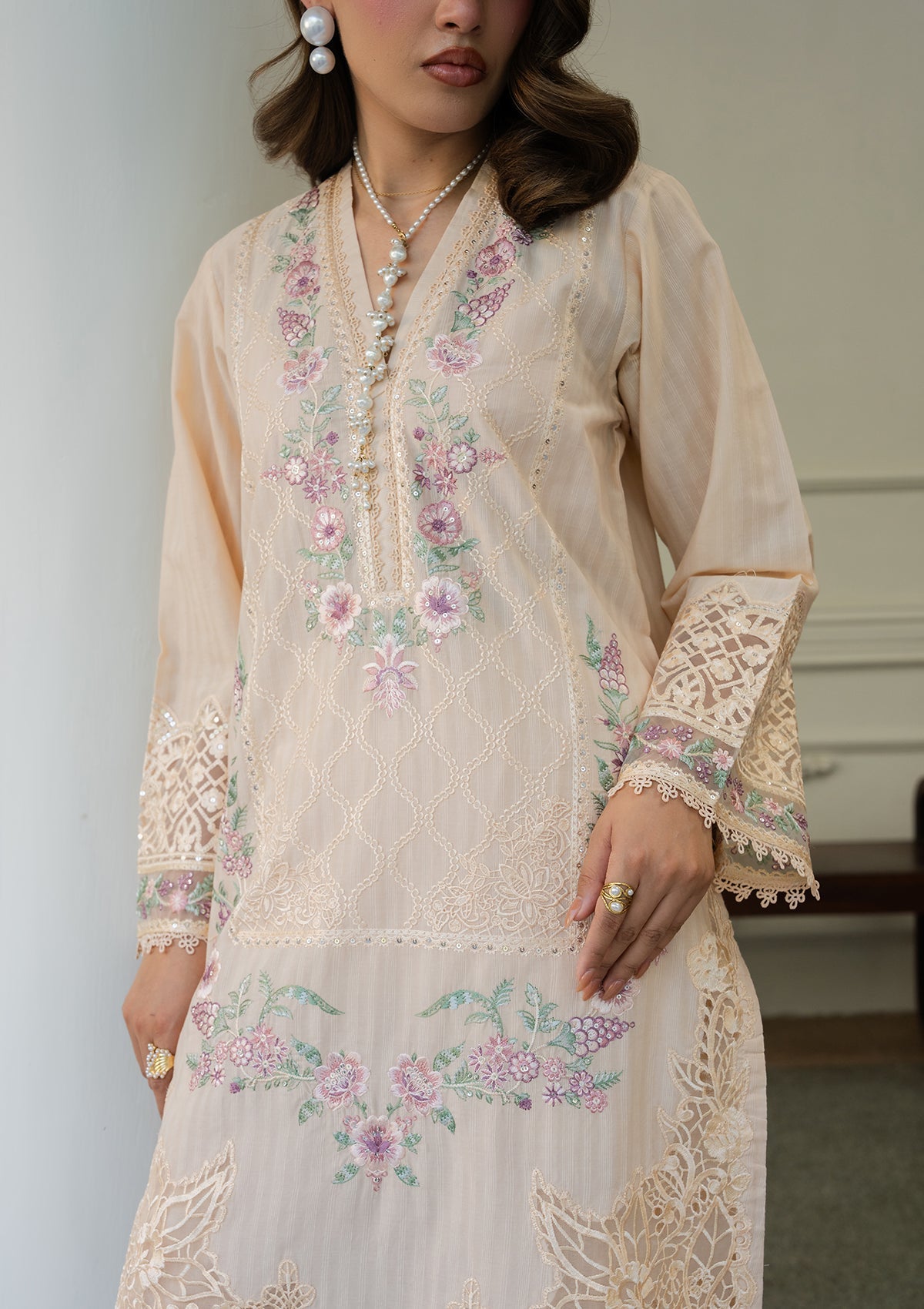 EMBROIDERED Lawn BT006880-SKN