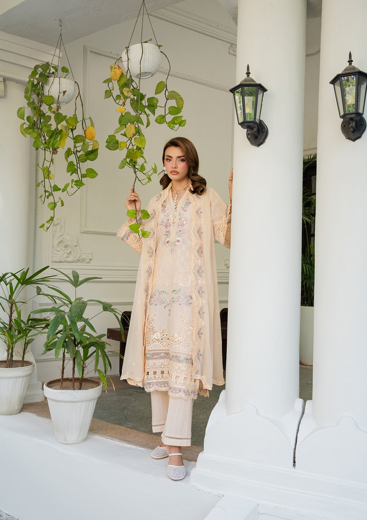 EMBROIDERED Lawn BT006880-SKN