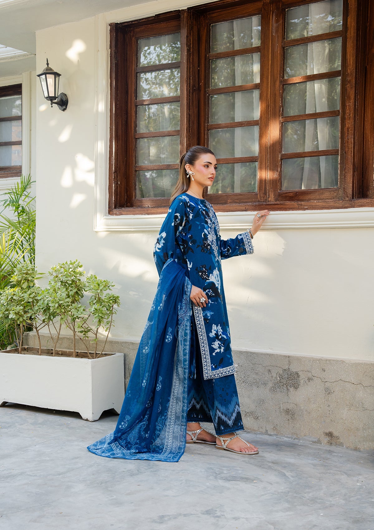 PRINTED EMBROIDERED Lawn BT006892-RLB