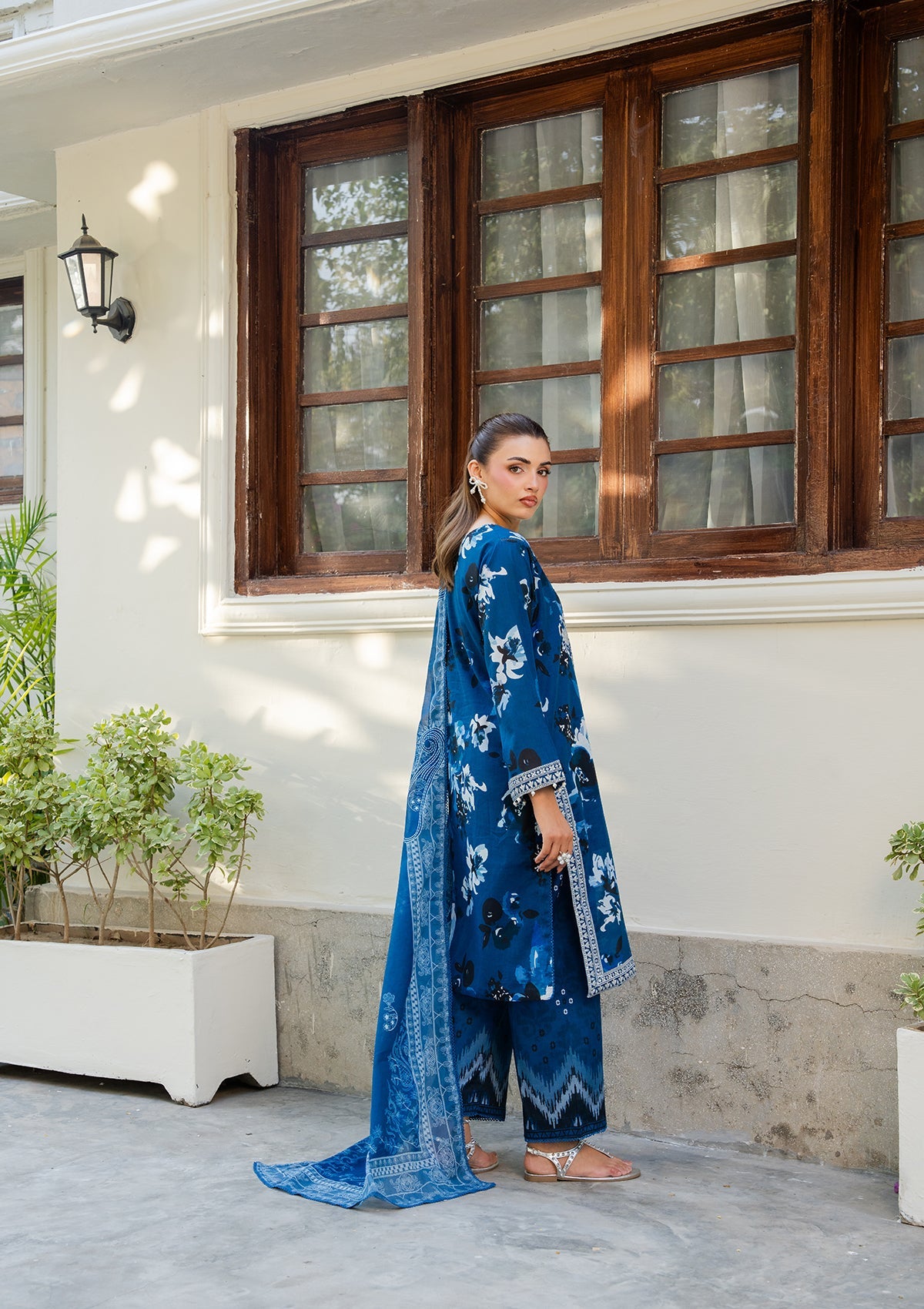 PRINTED EMBROIDERED Lawn BT006892-RLB