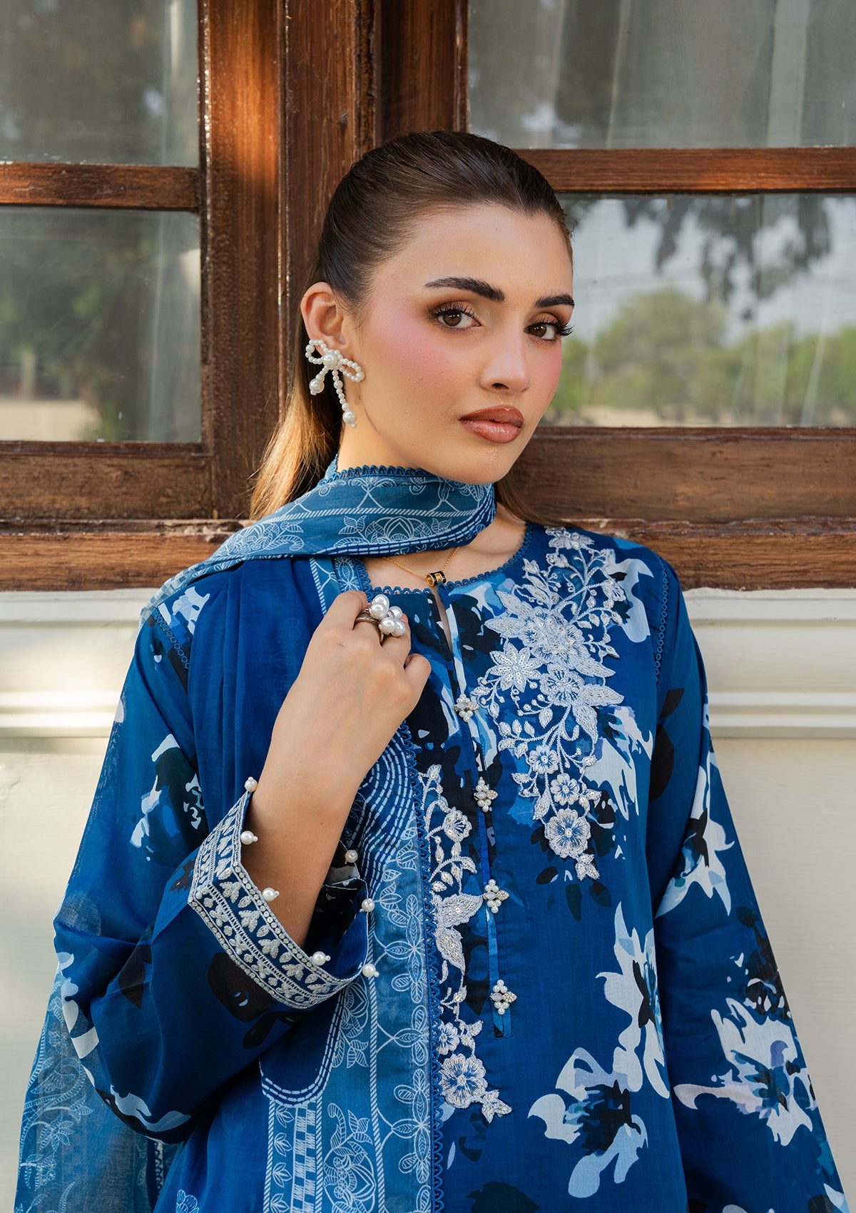 PRINTED EMBROIDERED Lawn BT006892-RLB