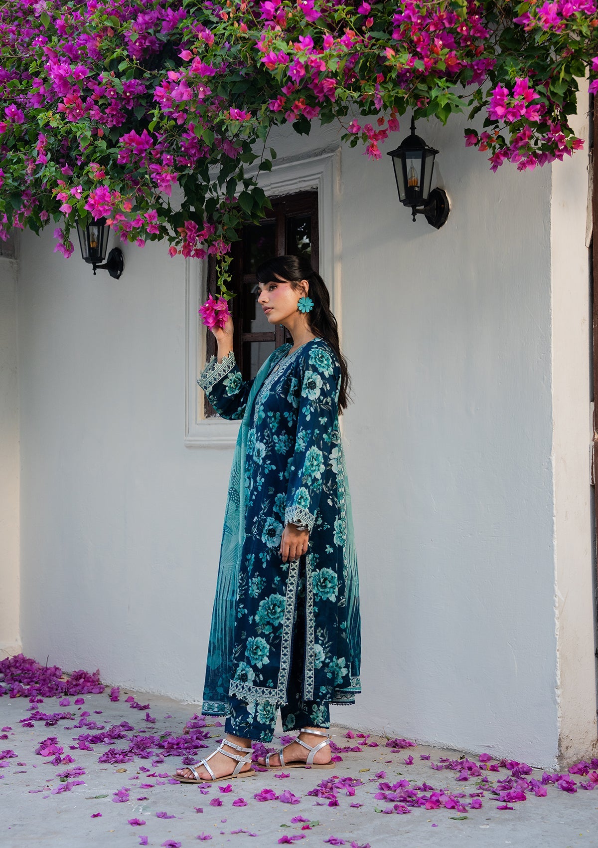 PRINTED EMBROIDERED Lawn BT006892-BLU