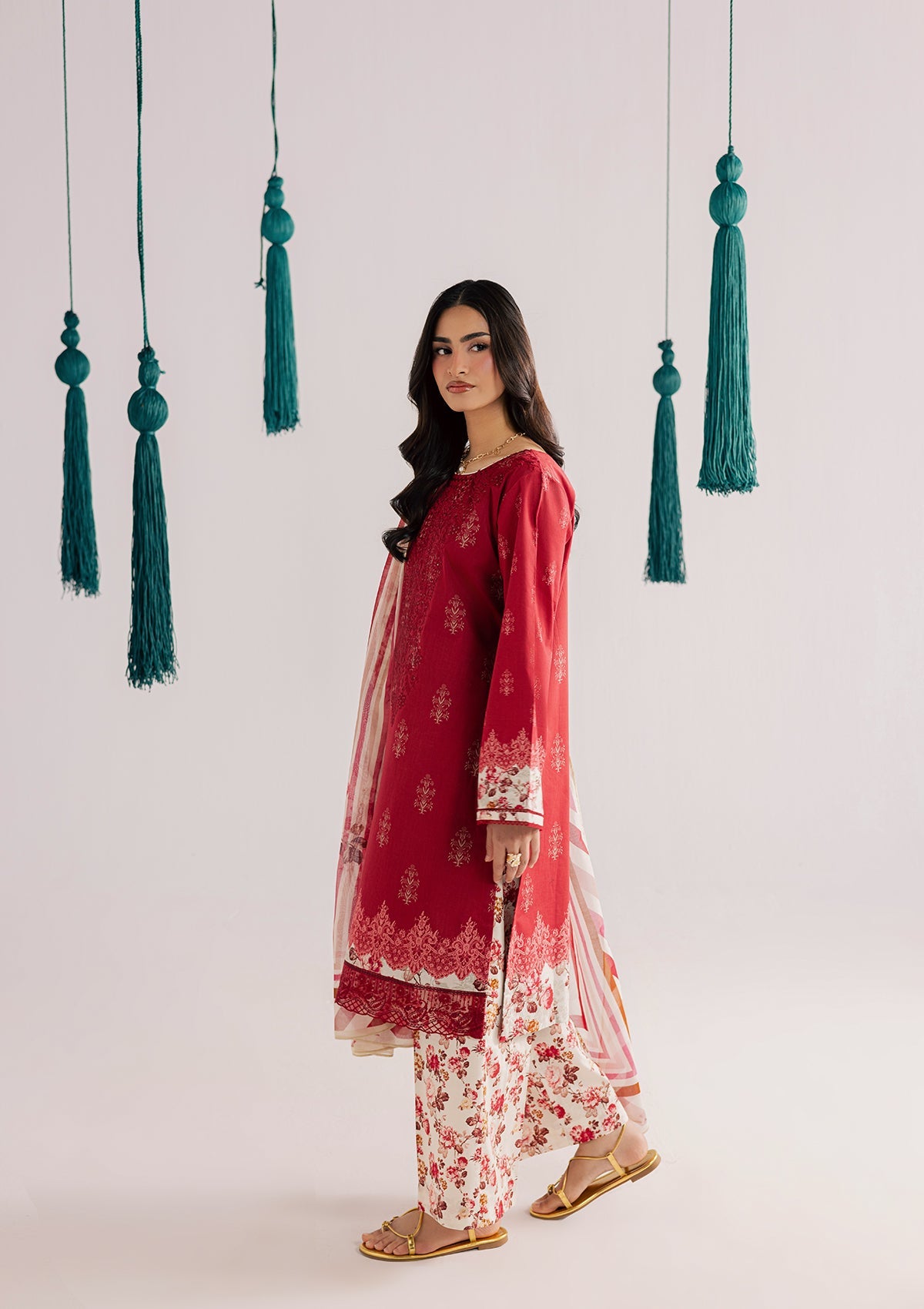 PRINTED EMBROIDERED LAWN BT006860-RED