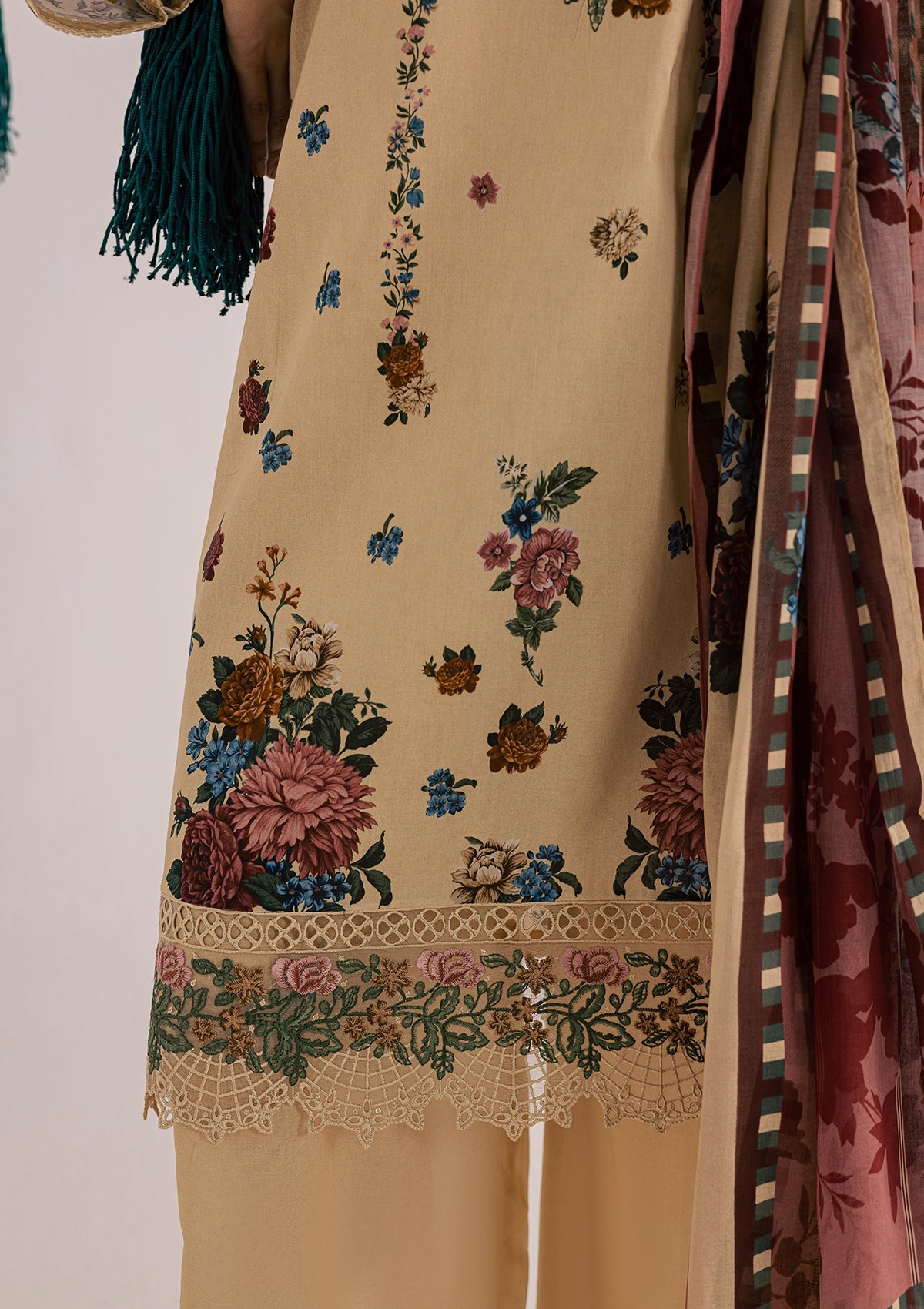 PRINTED EMBROIDERED LAWN BT006860-KHK