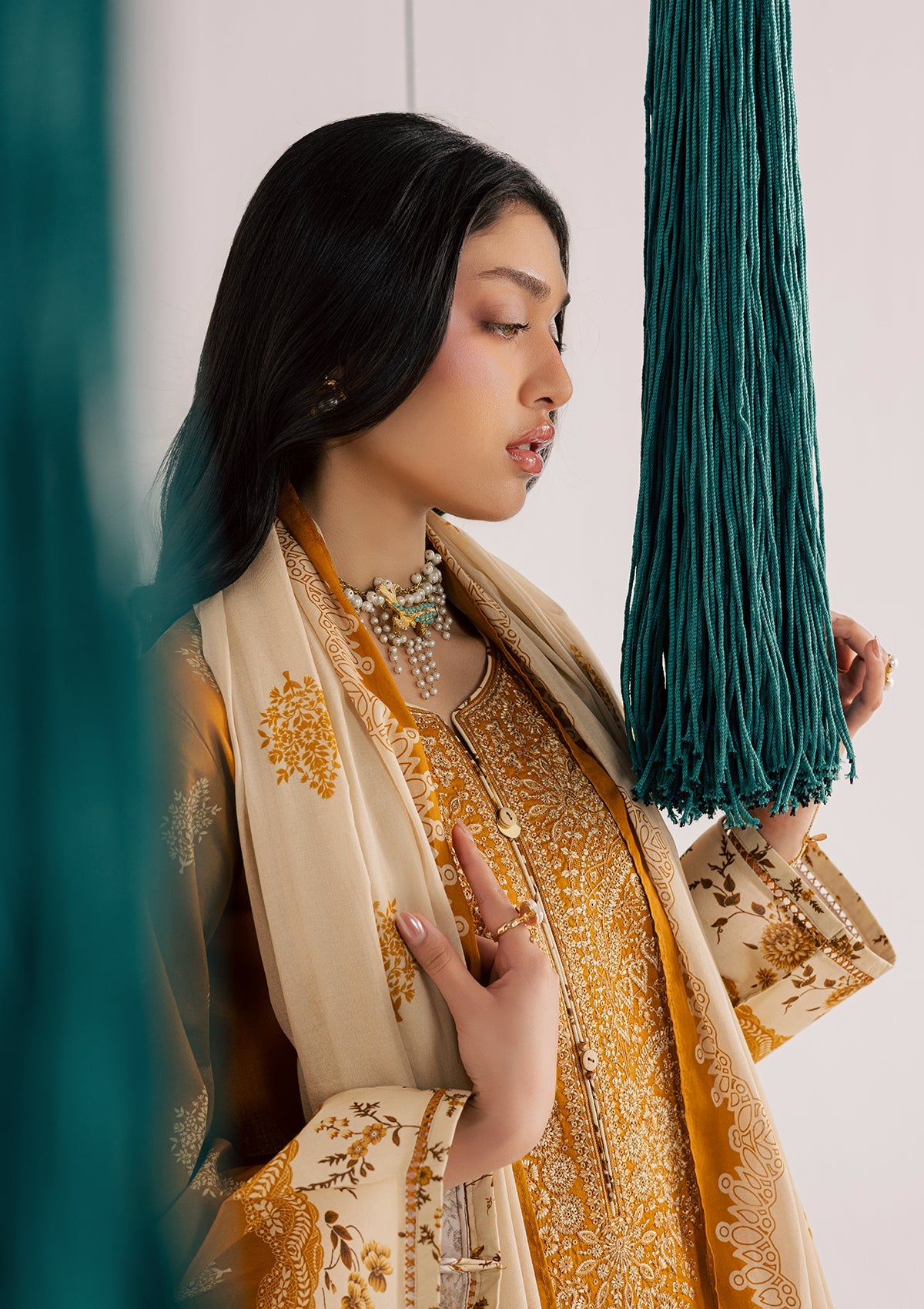 PRINTED EMBROIDERED LAWN BT006860-MRD