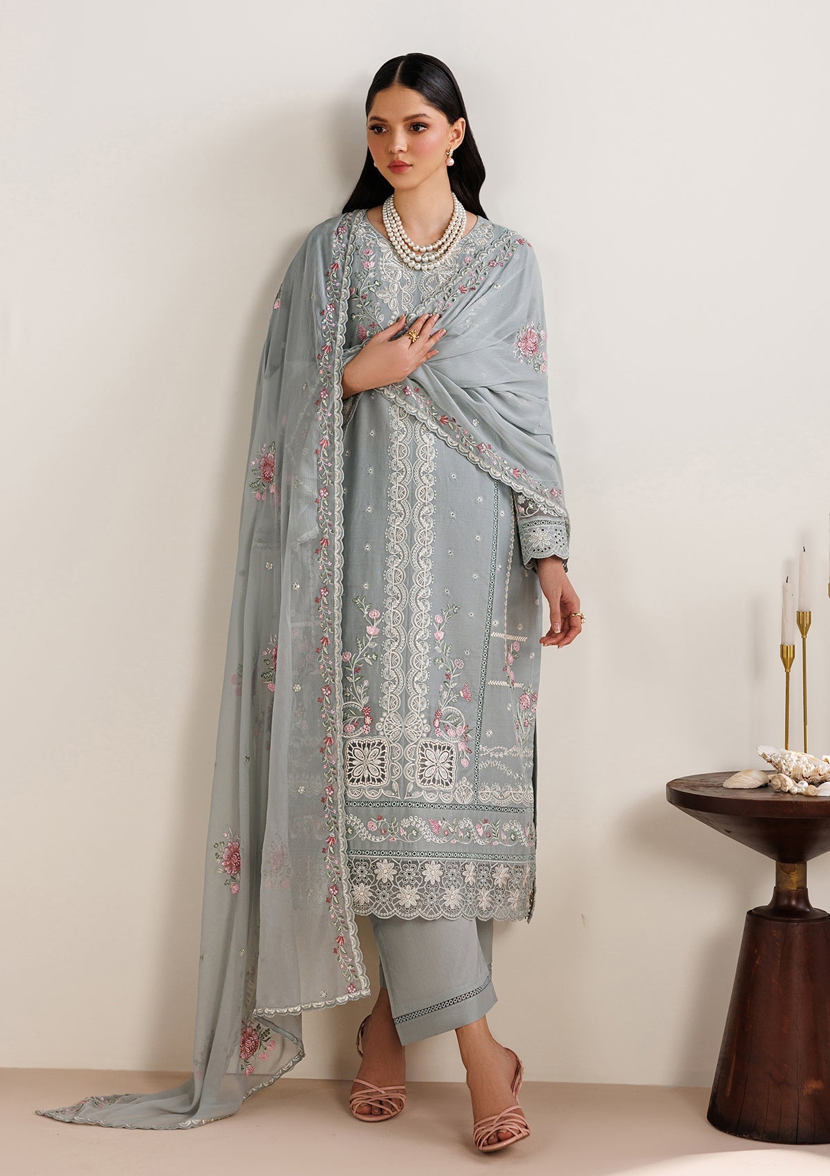 LUXURY Embroidered  LAWN BT006719-PST