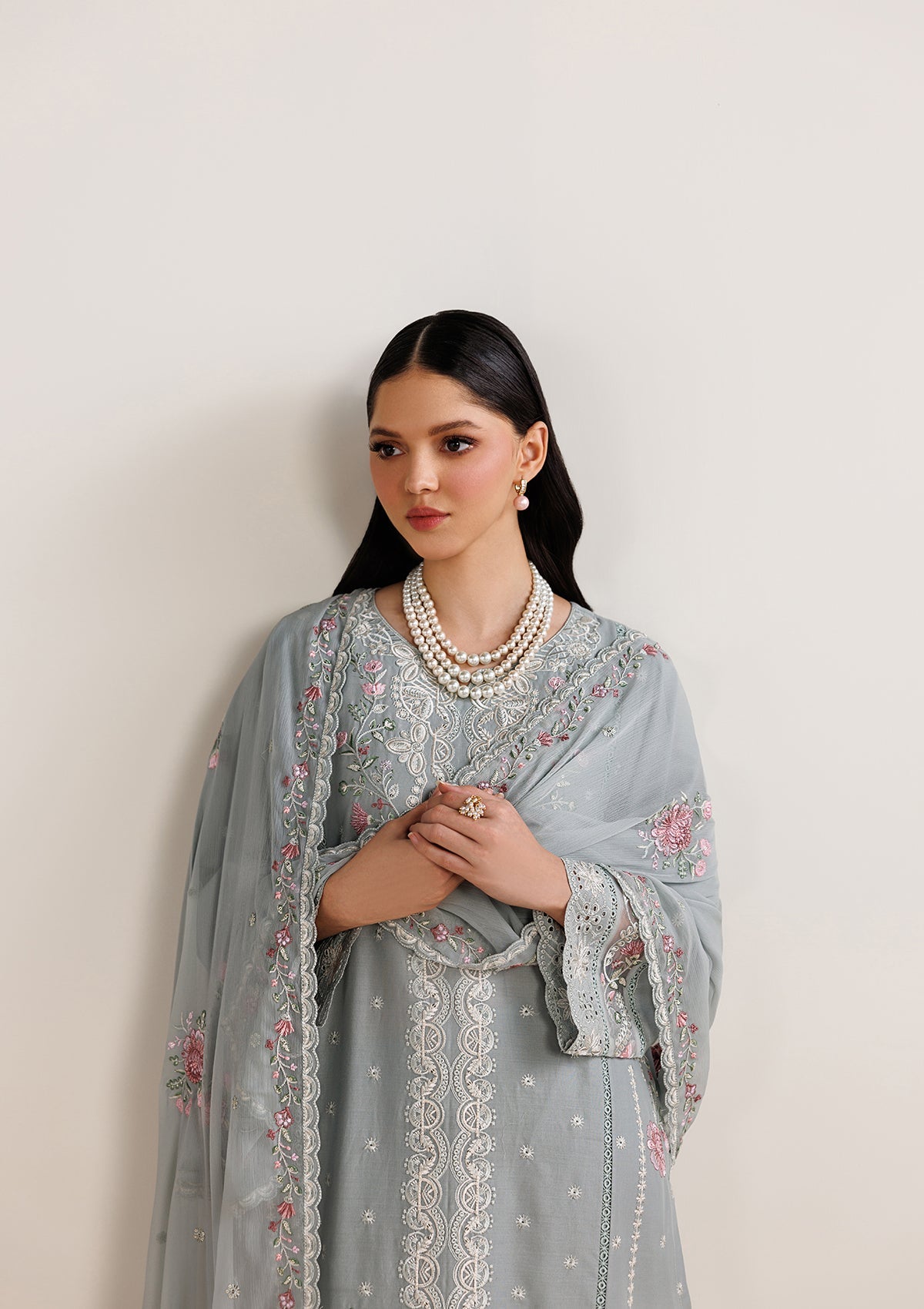 LUXURY Embroidered  LAWN BT006719-PST