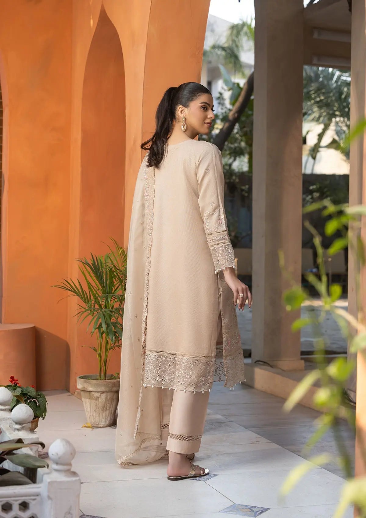 Formal 3 PCs Ready To Wear (BT006046-CRM) Bin Tayyab