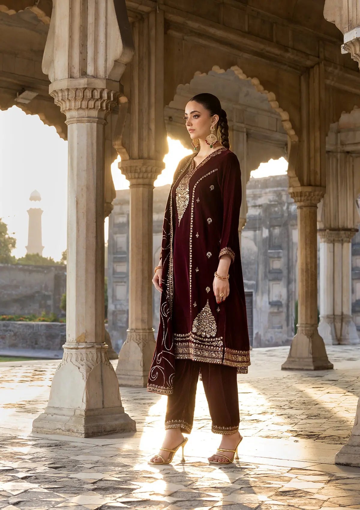 Embroidered Velvet BT6529-RED Bin Tayyab