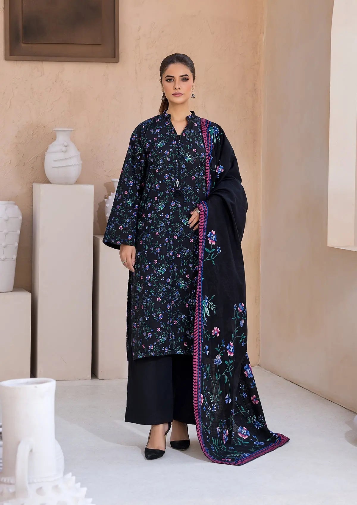 PRINTED KHADDAR BT6526-BLK Bin Tayyab