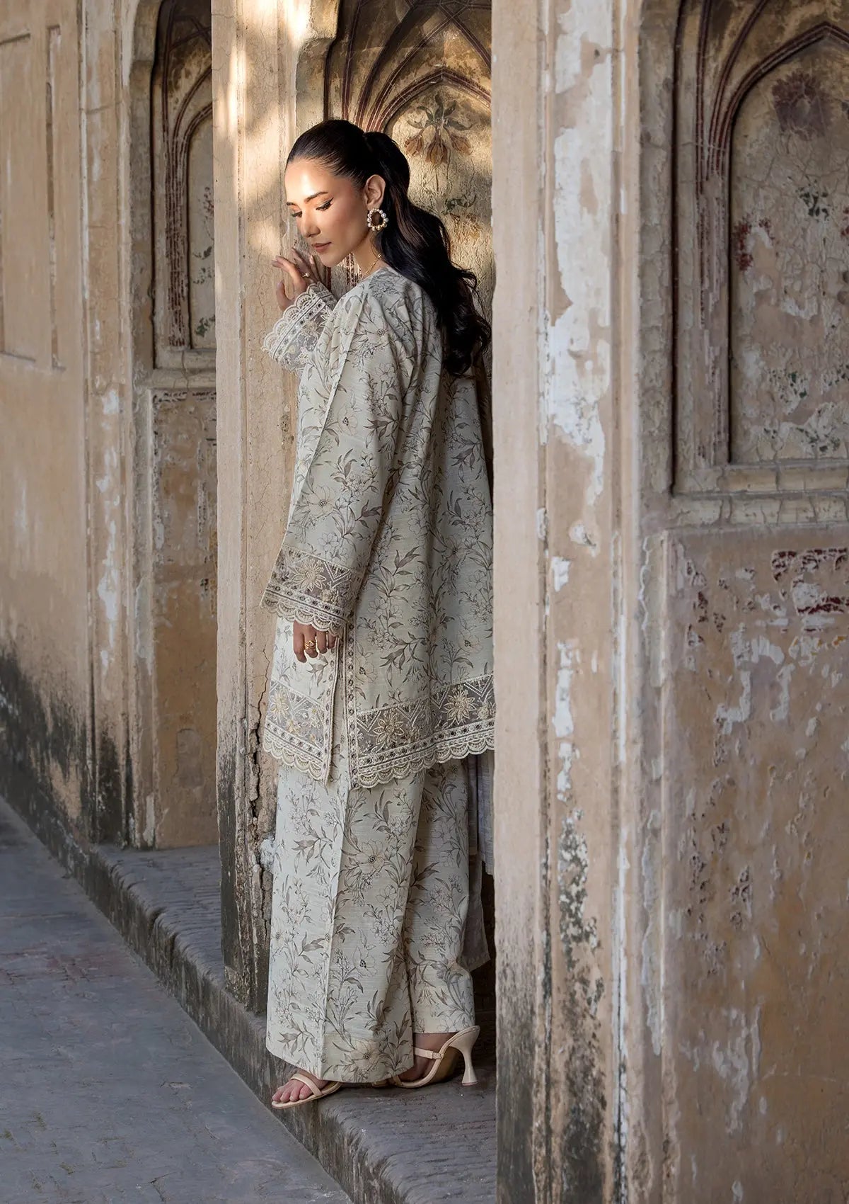 EMBROIDERED KHADDAR BT6513-SKN Bin Tayyab