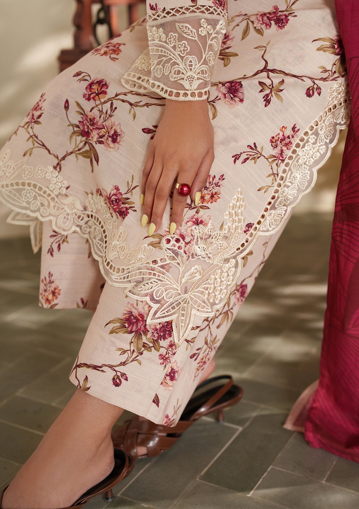 Embroidered Khaddar BT6552-SKPR Bin Tayyab