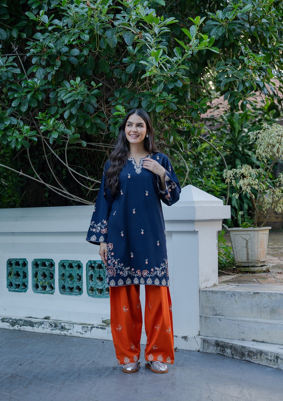 Embroidered Khaddar BT006931-NVB