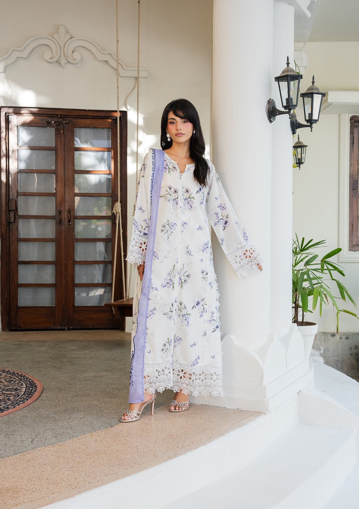 EMBROIDERED Lawn BT006887-OWH