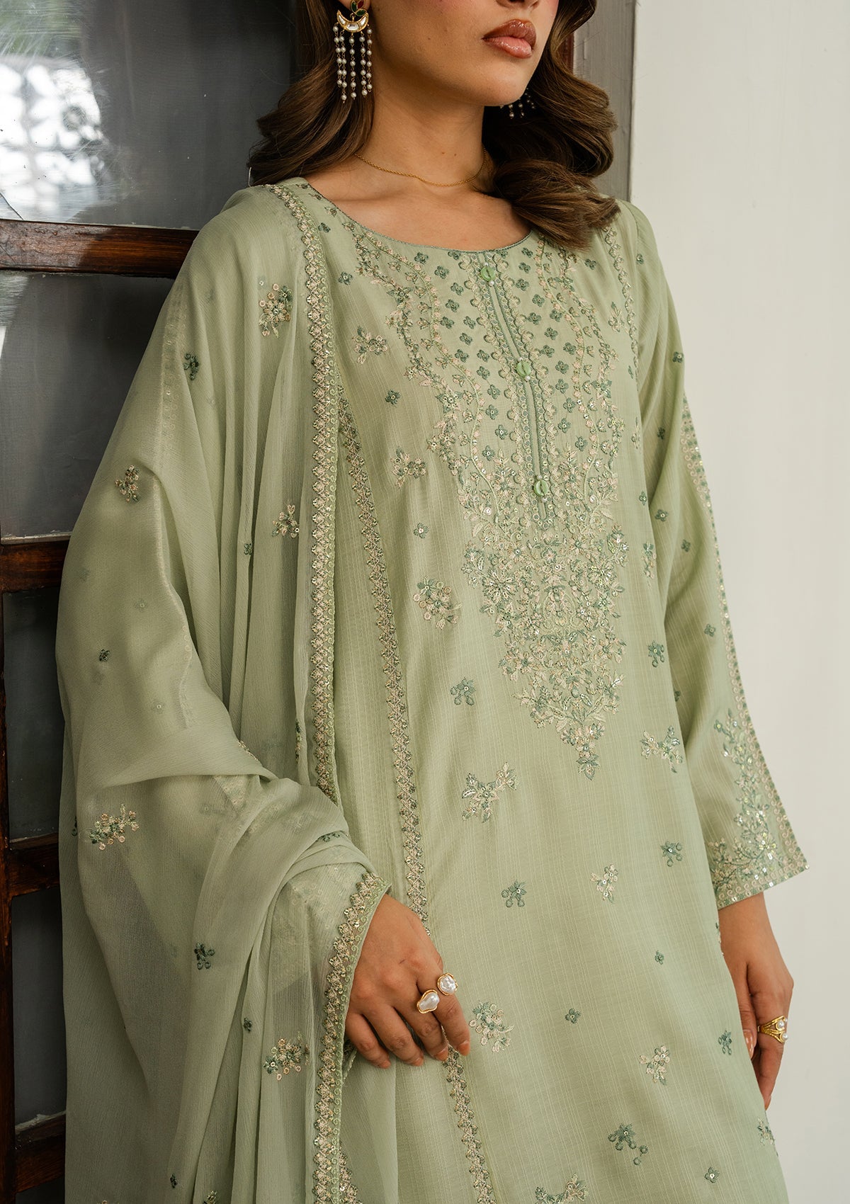 LUXURY Embroidered LAWN BT006604-PST